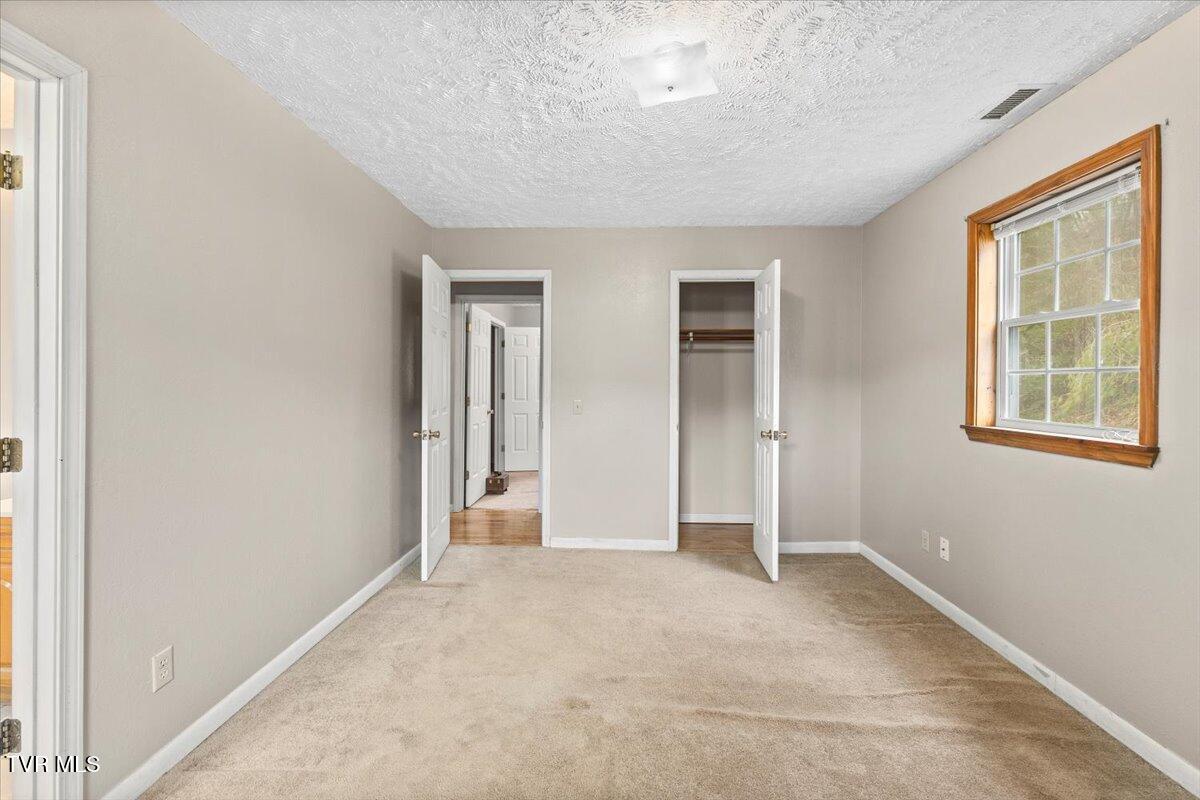 1301 Slimp Branch Road, Mountain City, Tennessee image 30
