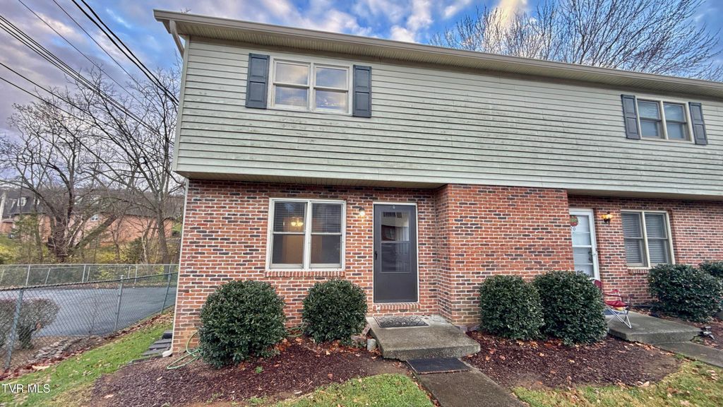 Photo of 1800 Seminole Drive #19, Johnson City, TN 37604 (MLS # 9988754)