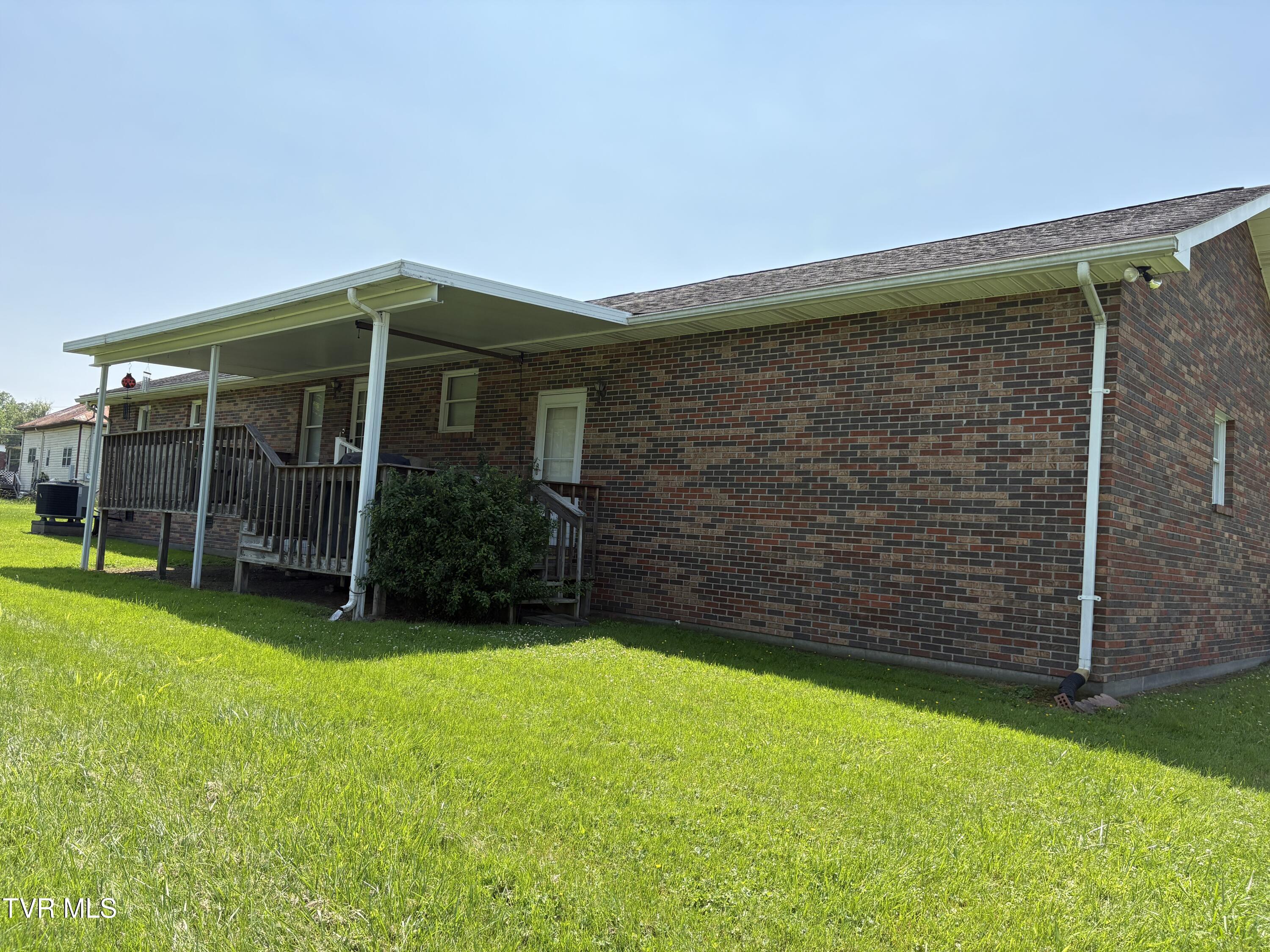 209 Central Street Street, Coeburn, Virginia image 4