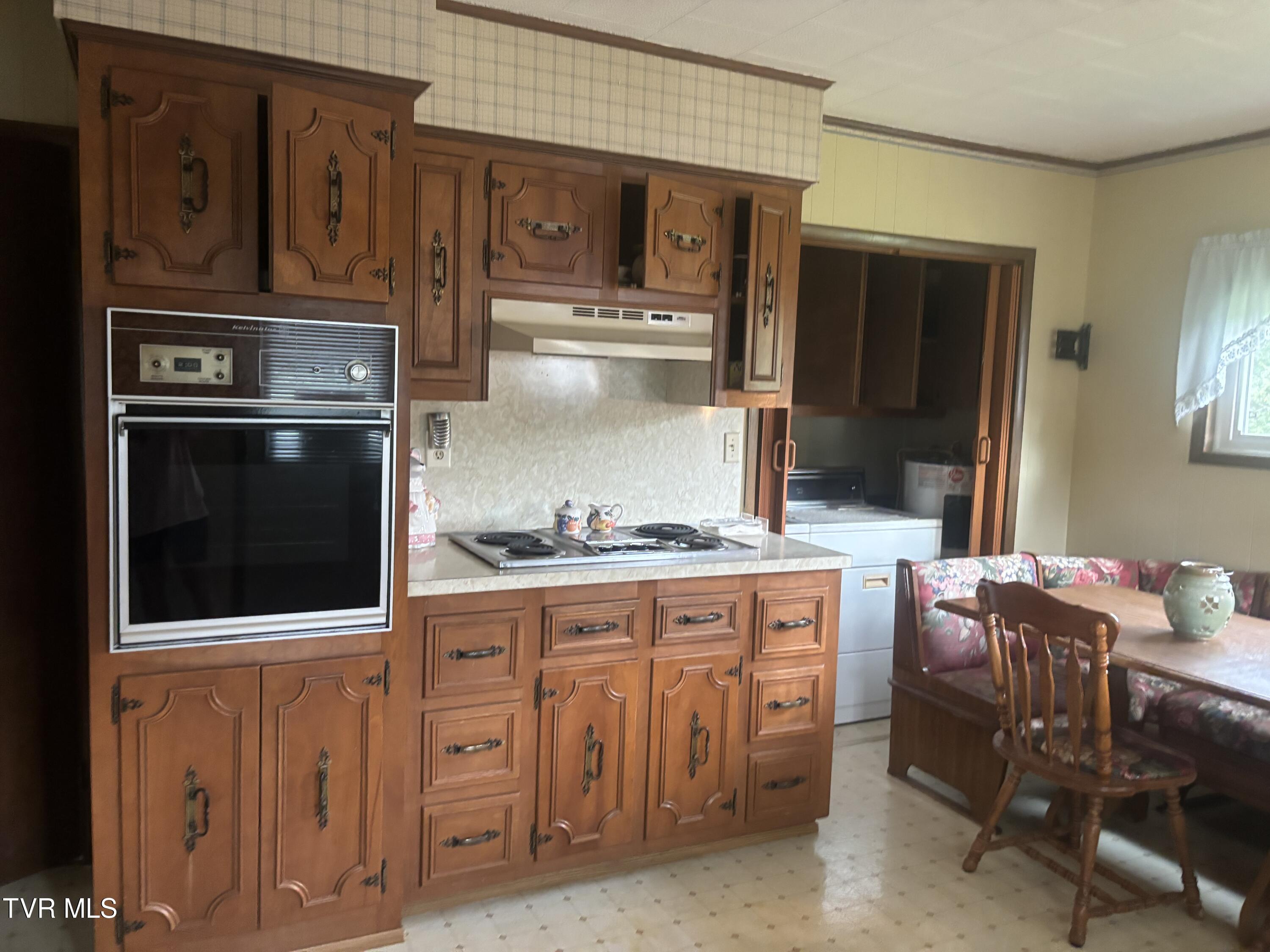 11446 Bedford Road, Coeburn, Virginia image 13