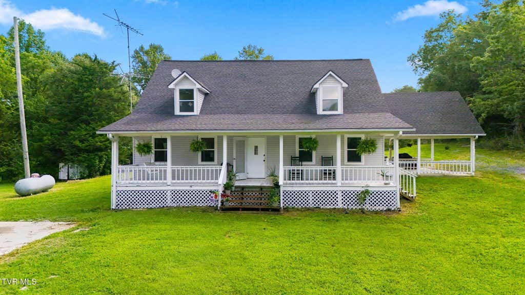 Photo of 2324 Johnsons Ridge Road, Sneedville, TN 37869 (MLS # 9999971)