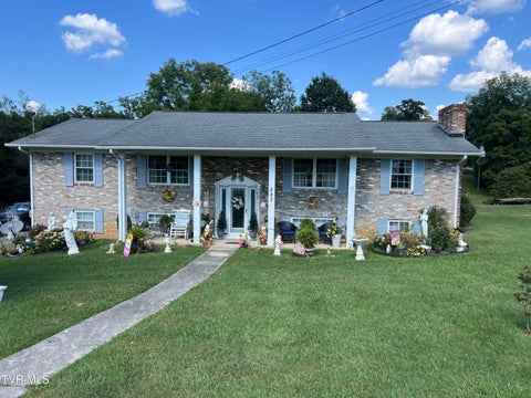 Homes For Sale - 283 Flemings Drive<br/> Morristown, TN 37813