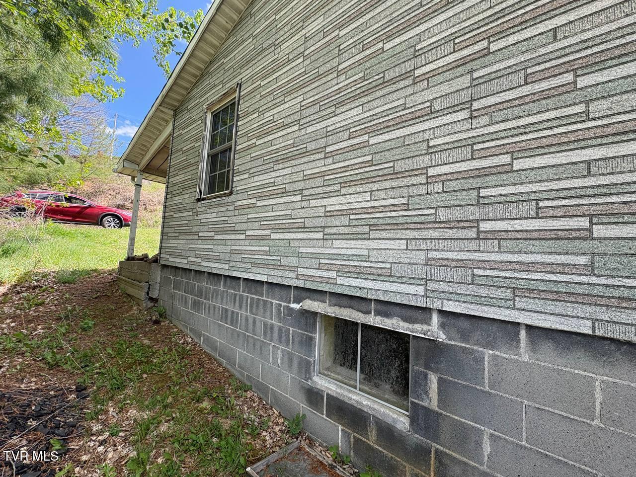 7834 Brown Mountain Road