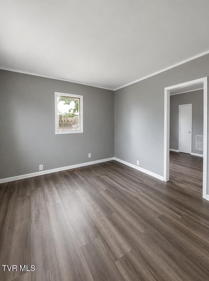 Photo of 910 Robertson Street, Kingsport, TN 37660 (MLS # 10000829)