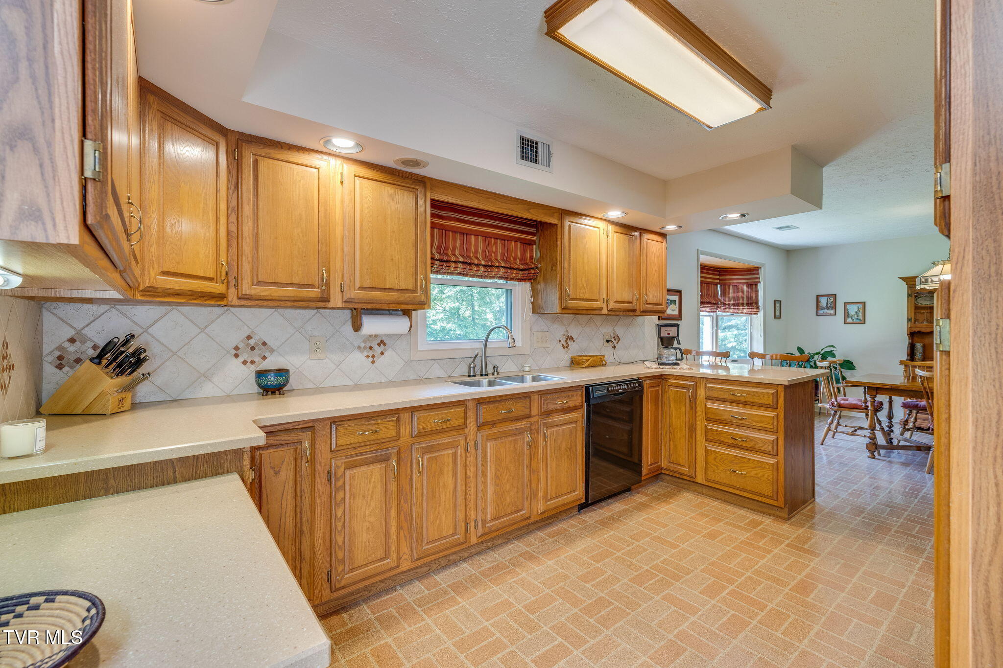 632 Cox Hollow Road, Kingsport, Tennessee image 10