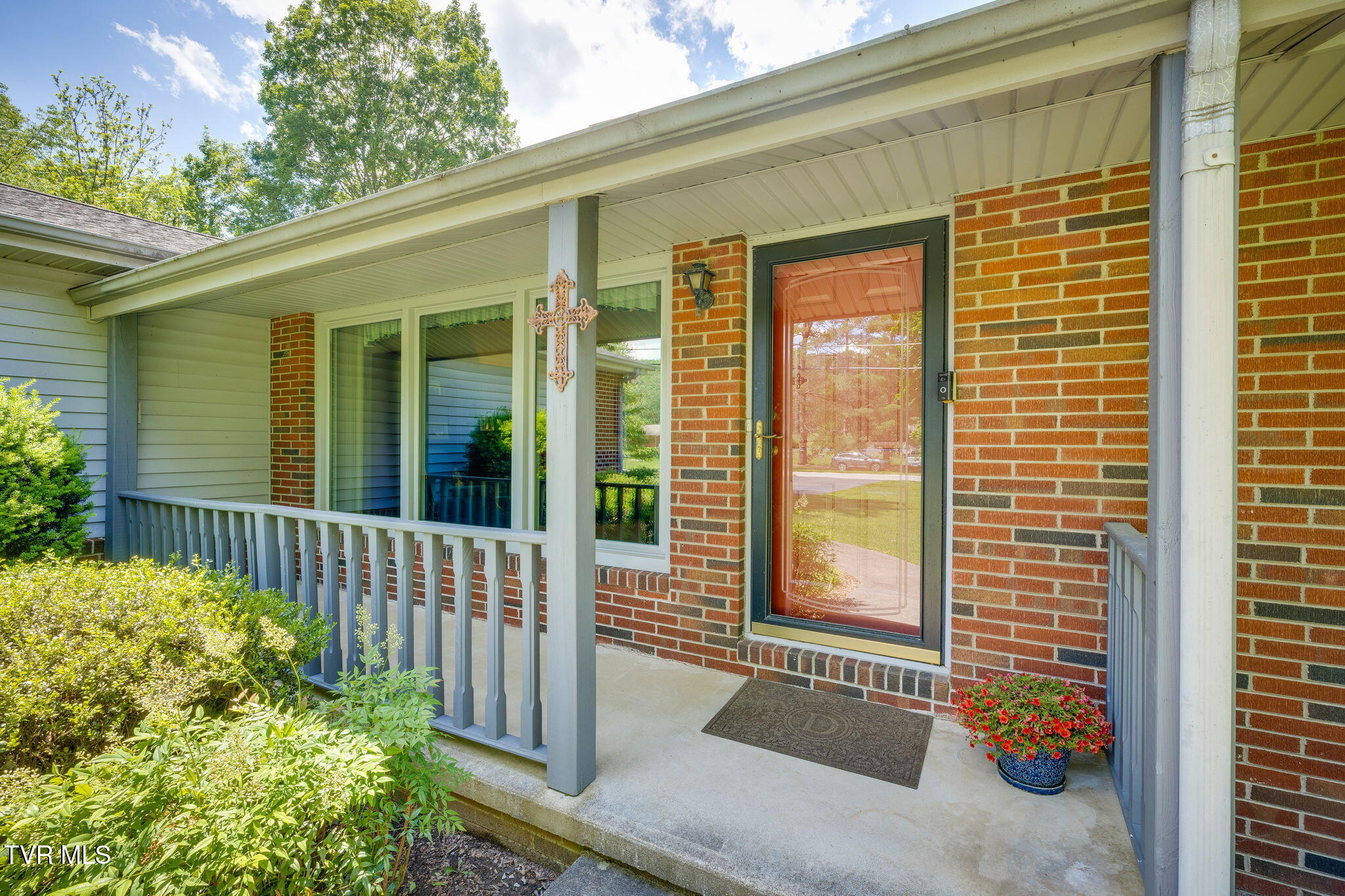 632 Cox Hollow Road, Kingsport, Tennessee image 3