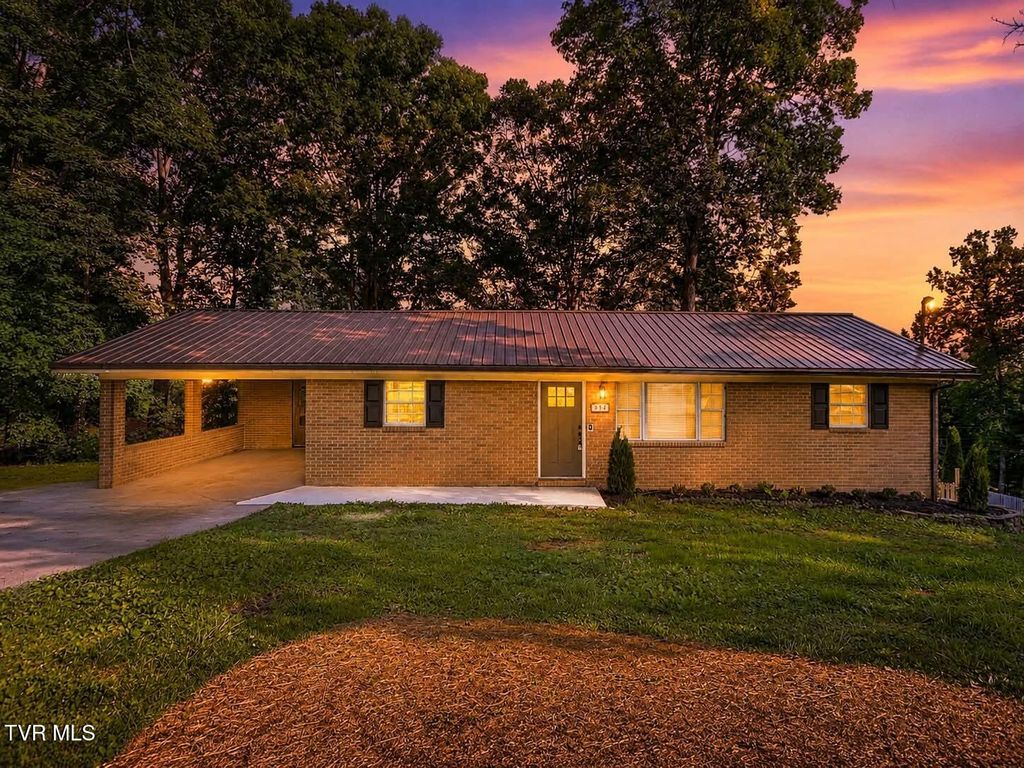 Photo of 314 Crosby Drive, Bean Station, TN 37708 (MLS # 9997011)