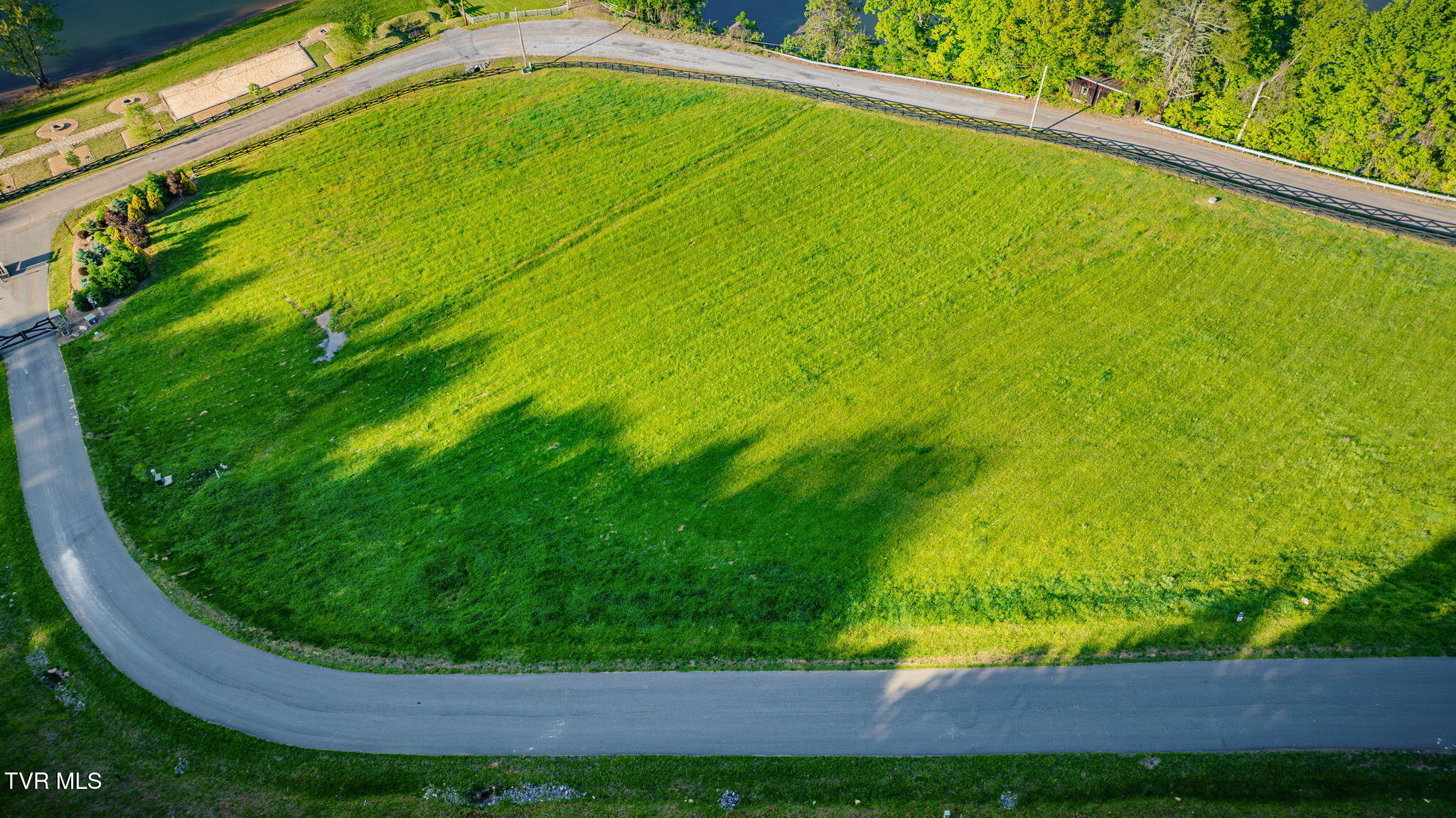 Tbd Cowan Town & Eagle Ridge Pkwy Road