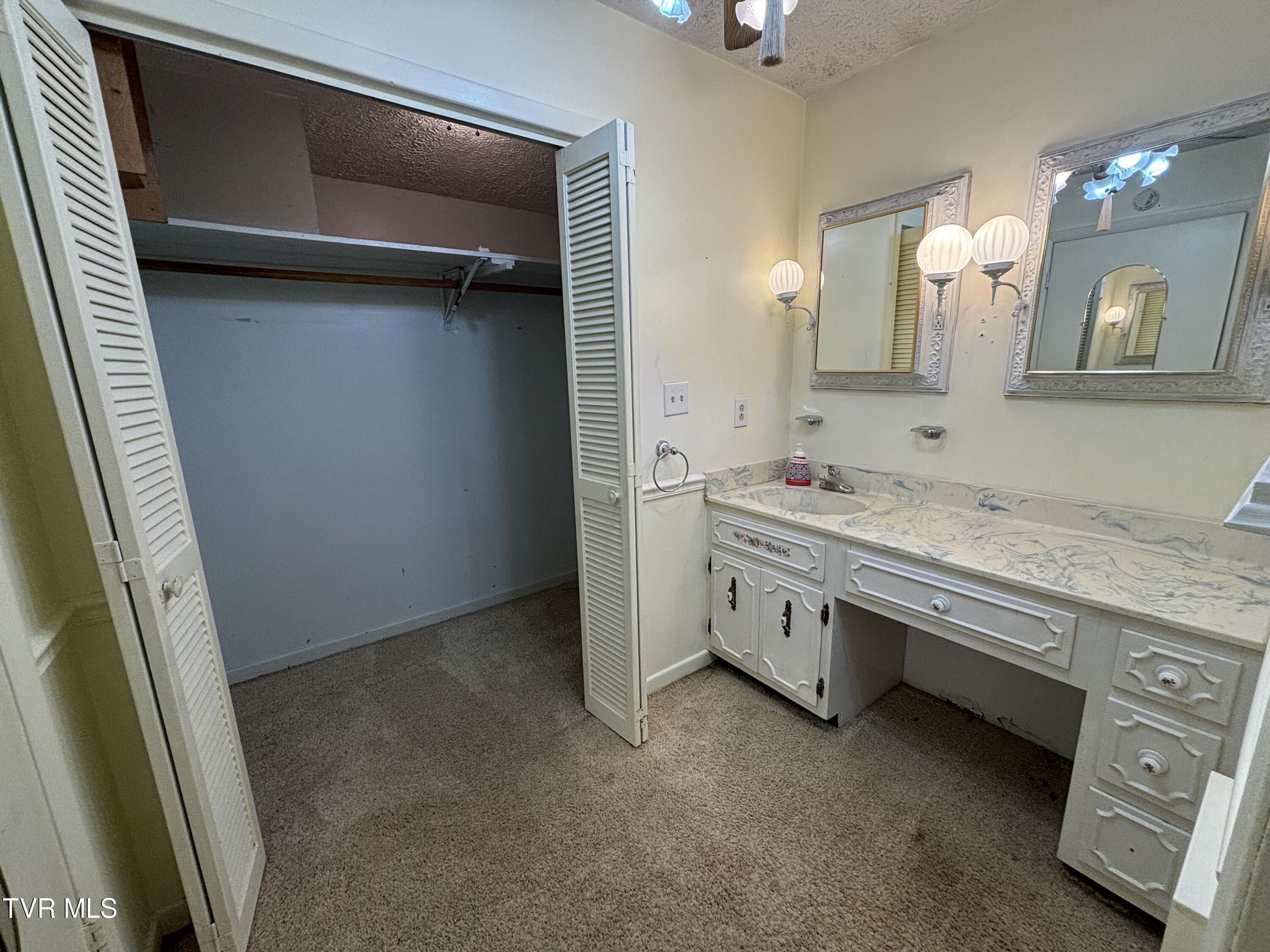 12160 Us-19, Lebanon, Virginia image 32