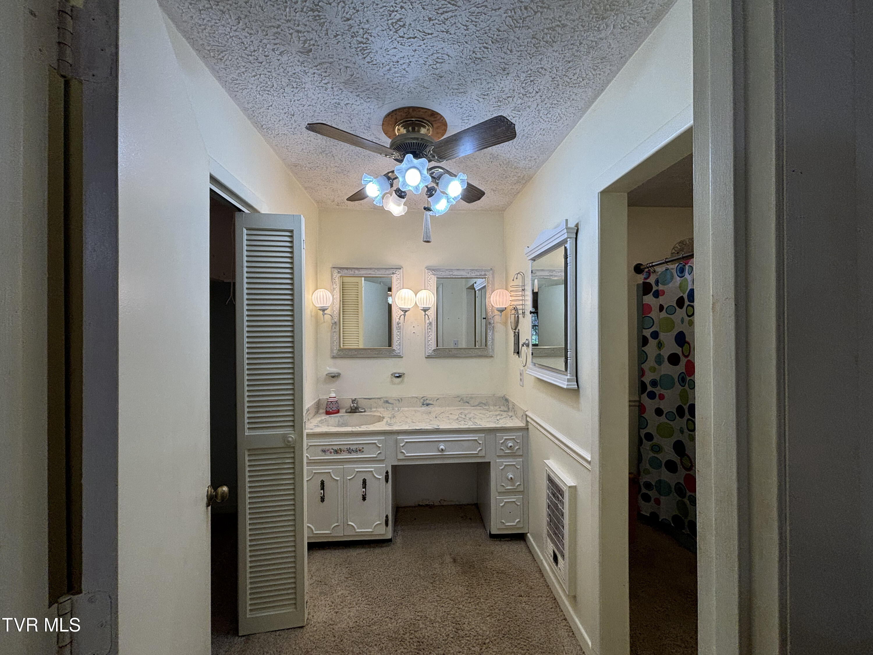 12160 Us-19, Lebanon, Virginia image 30
