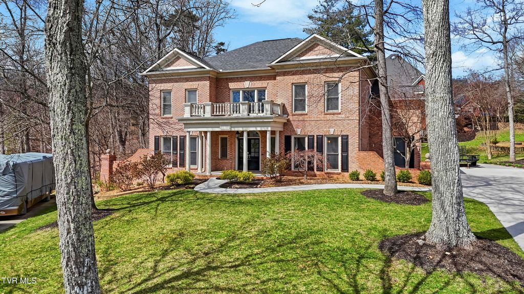 Photo of 1054 Colonial Drive, Morristown, TN 37814 (MLS # 9992068)