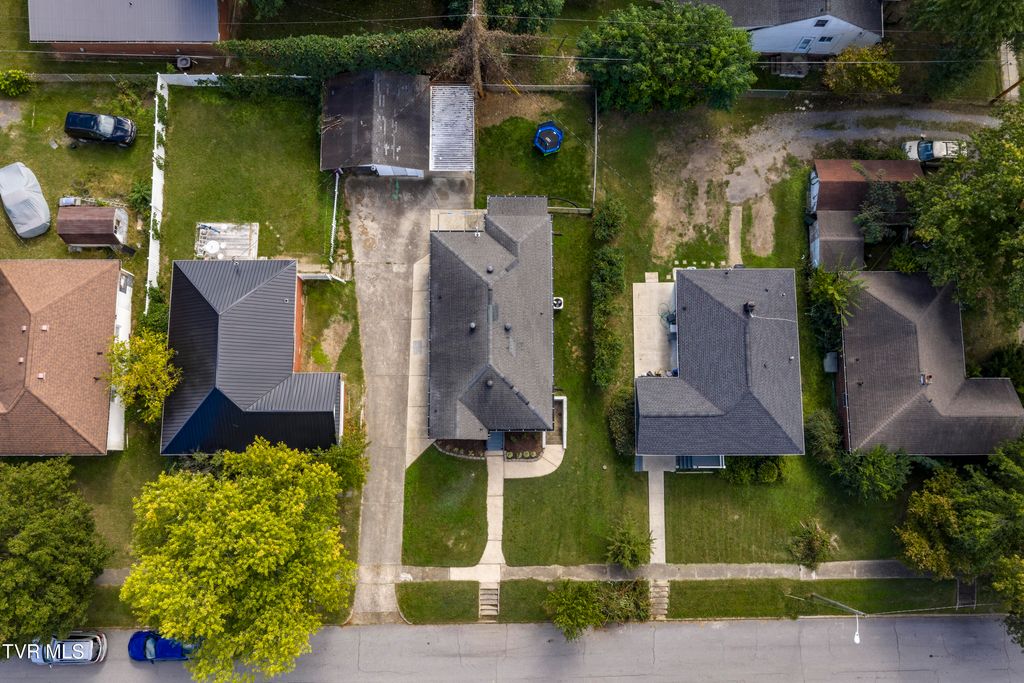 Photo of 809 Birch Street, Kingsport, TN 37664 (MLS # 9992368)