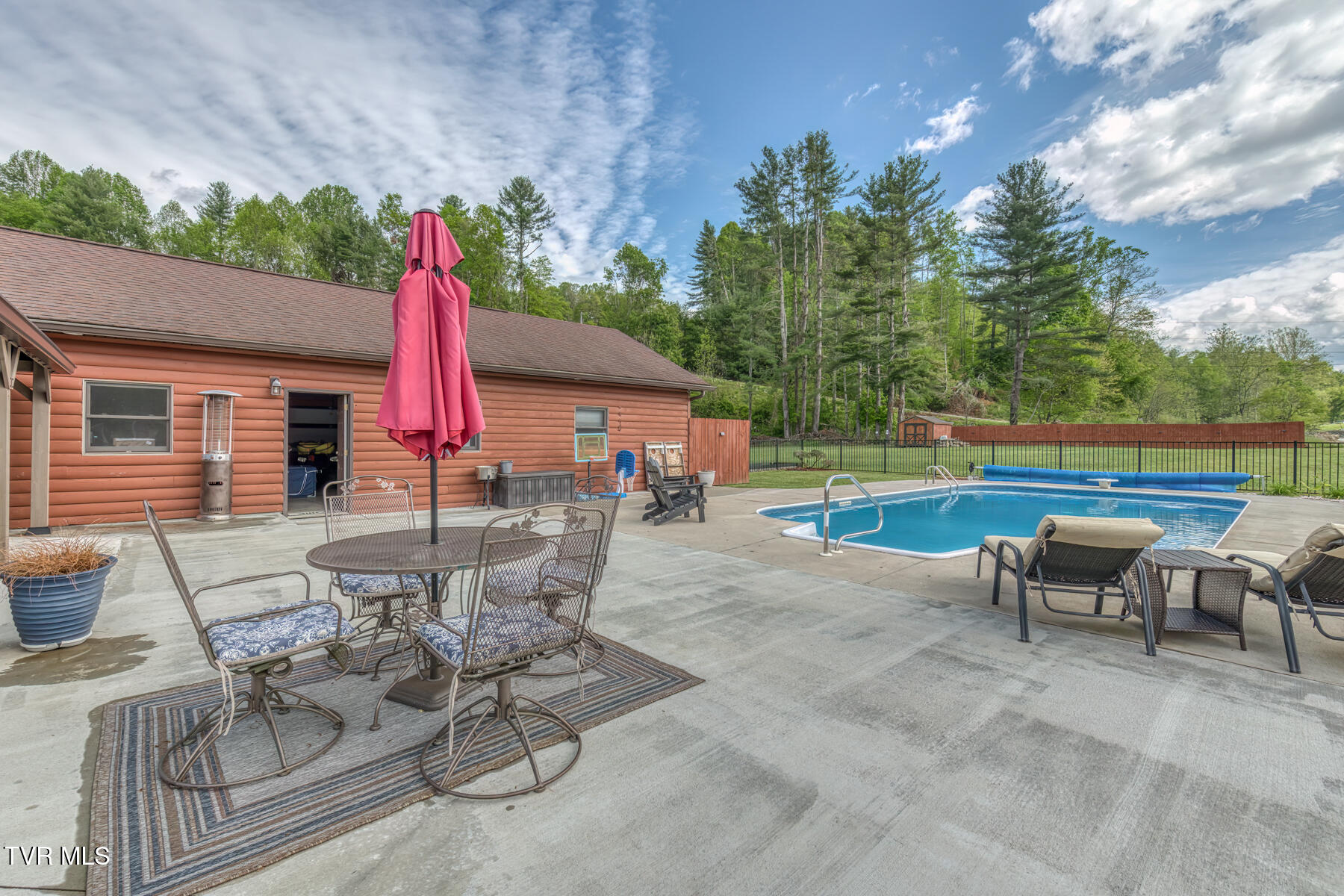 847 Circle Drive, Mountain City, Tennessee image 39