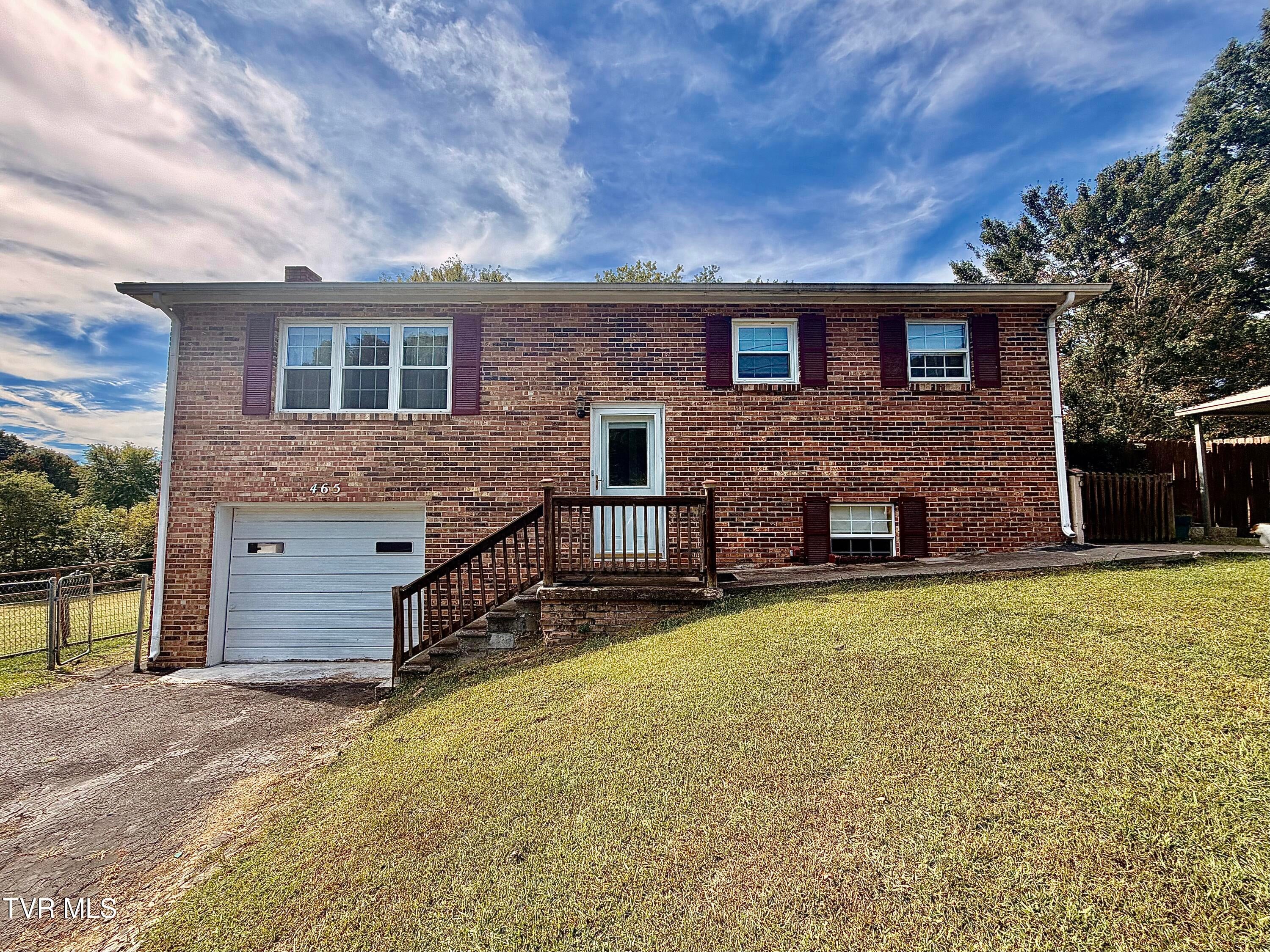 465 Choctaw Drive