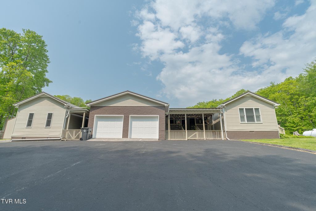 Photo of 9266 Forest Rd Road, Coeburn, VA 24230 (MLS # 9981110)