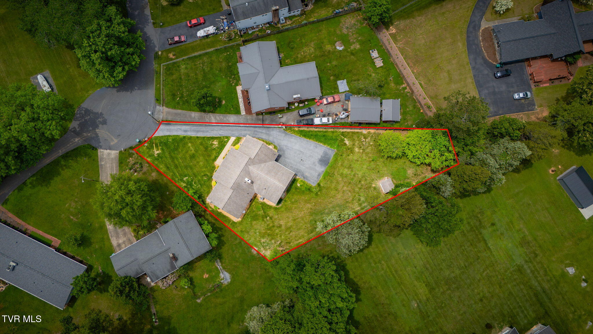 524 Robindale Lane, Kingsport, Tennessee image 33