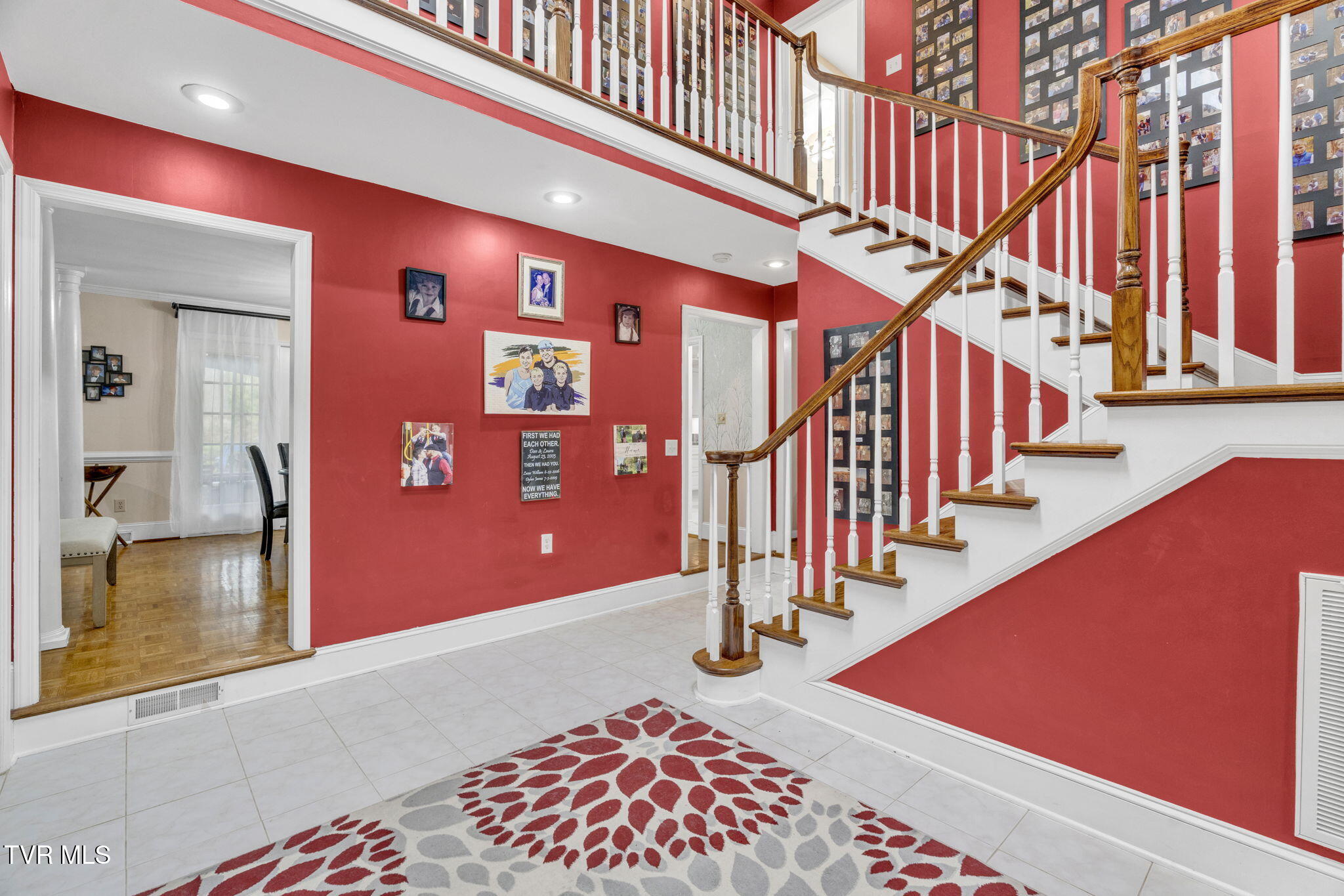 3402 Honeywood Drive, Johnson City, Tennessee image 8