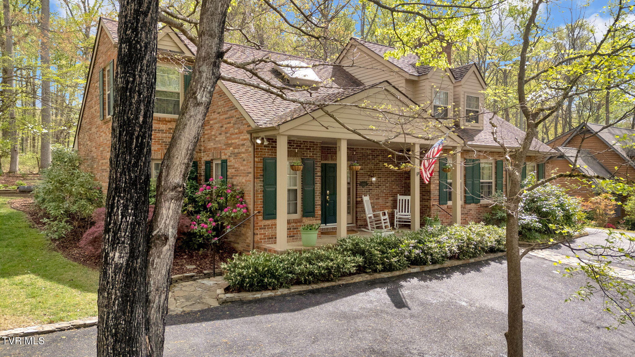 3402 Honeywood Drive, Johnson City, Tennessee image 6