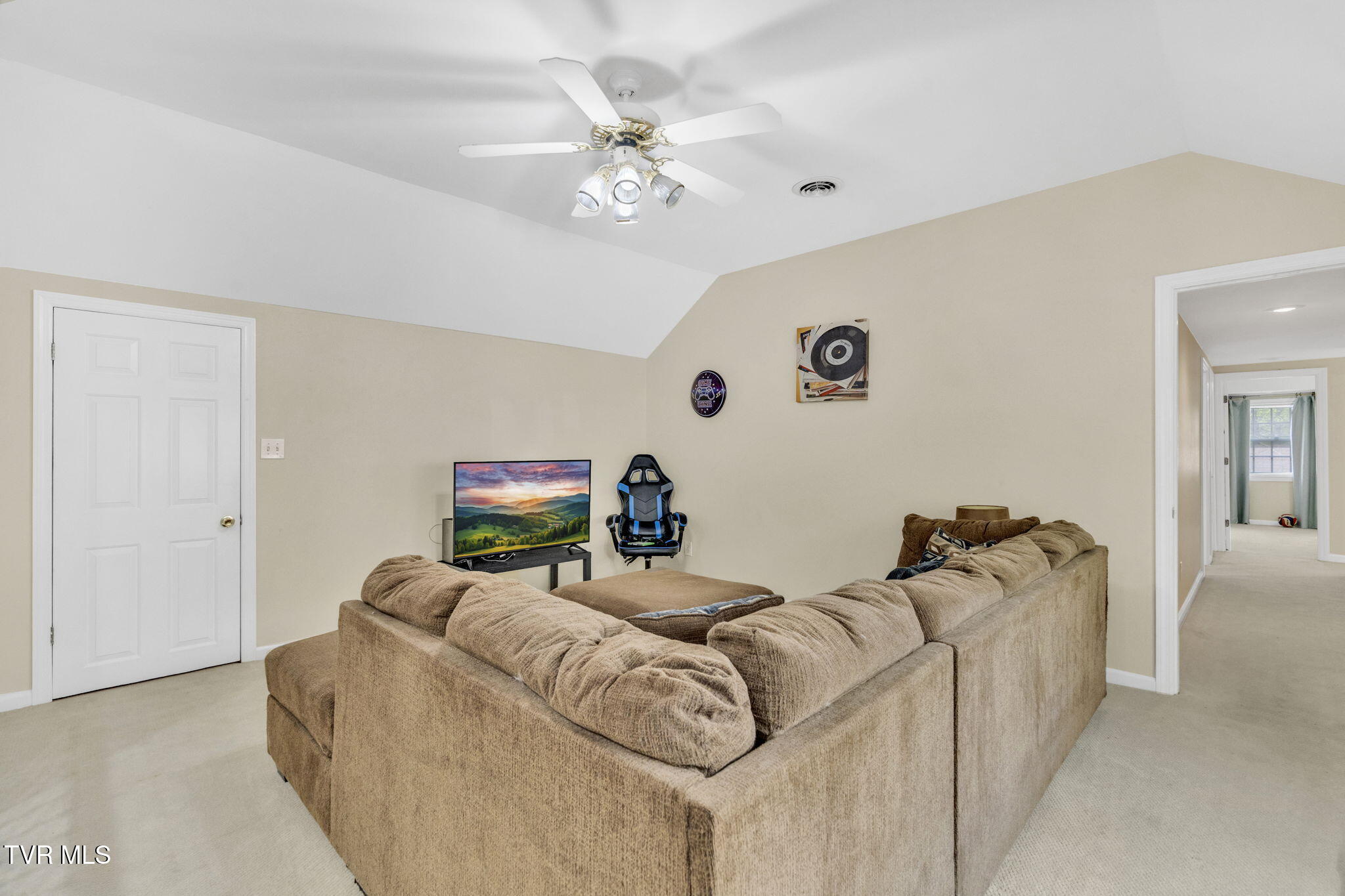 3402 Honeywood Drive, Johnson City, Tennessee image 35