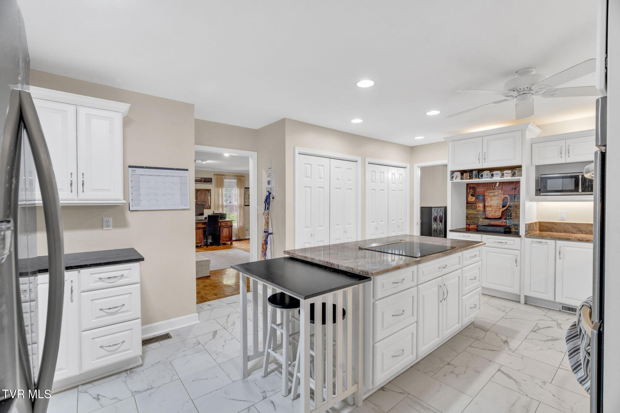 3402 Honeywood Drive, Johnson City, Tennessee image 16