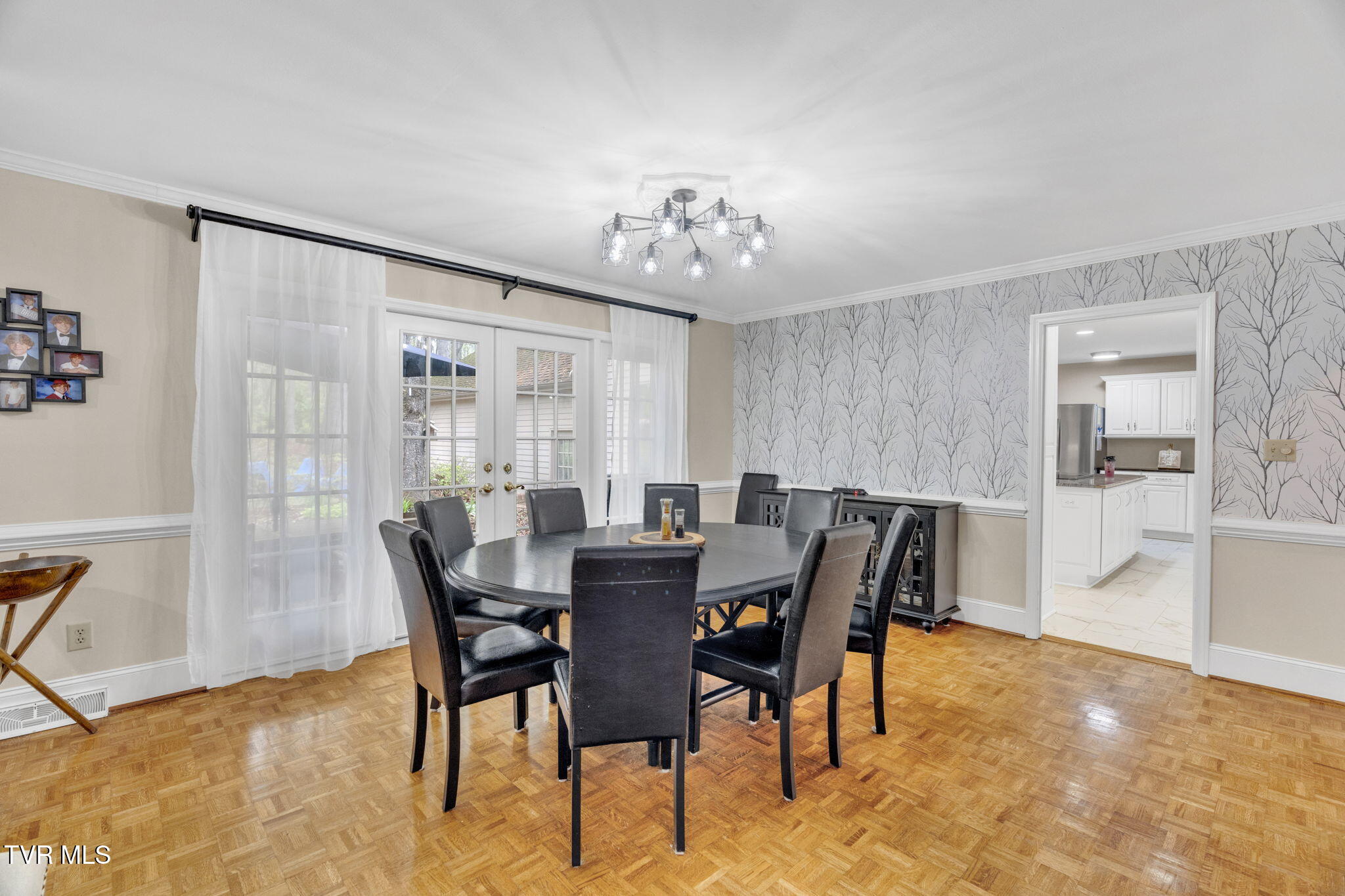 3402 Honeywood Drive, Johnson City, Tennessee image 13