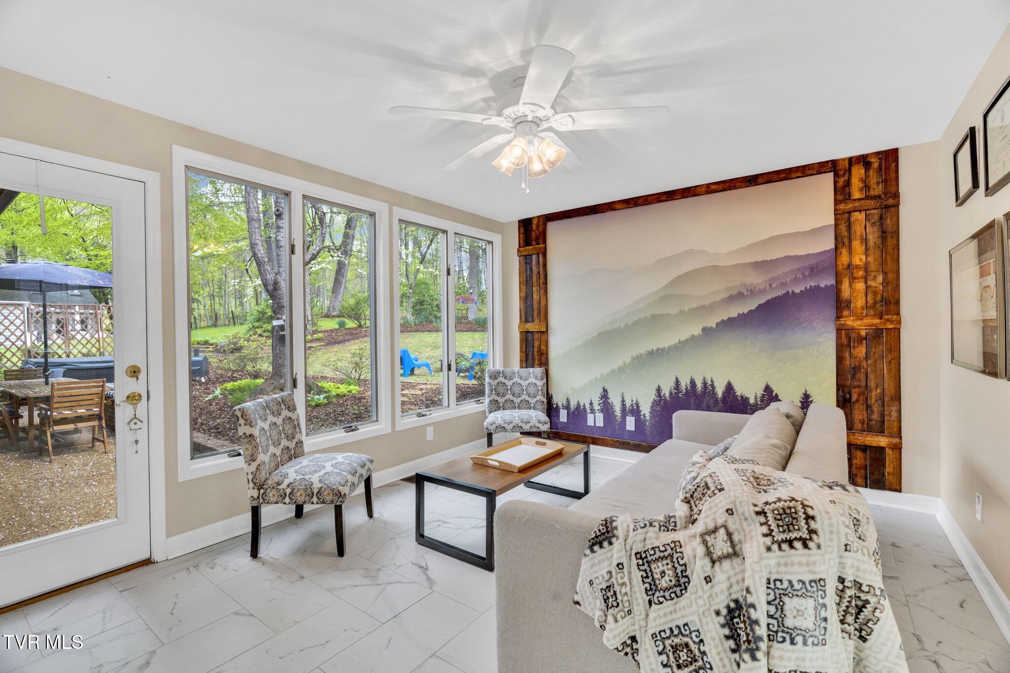 3402 Honeywood Drive, Johnson City, Tennessee image 23