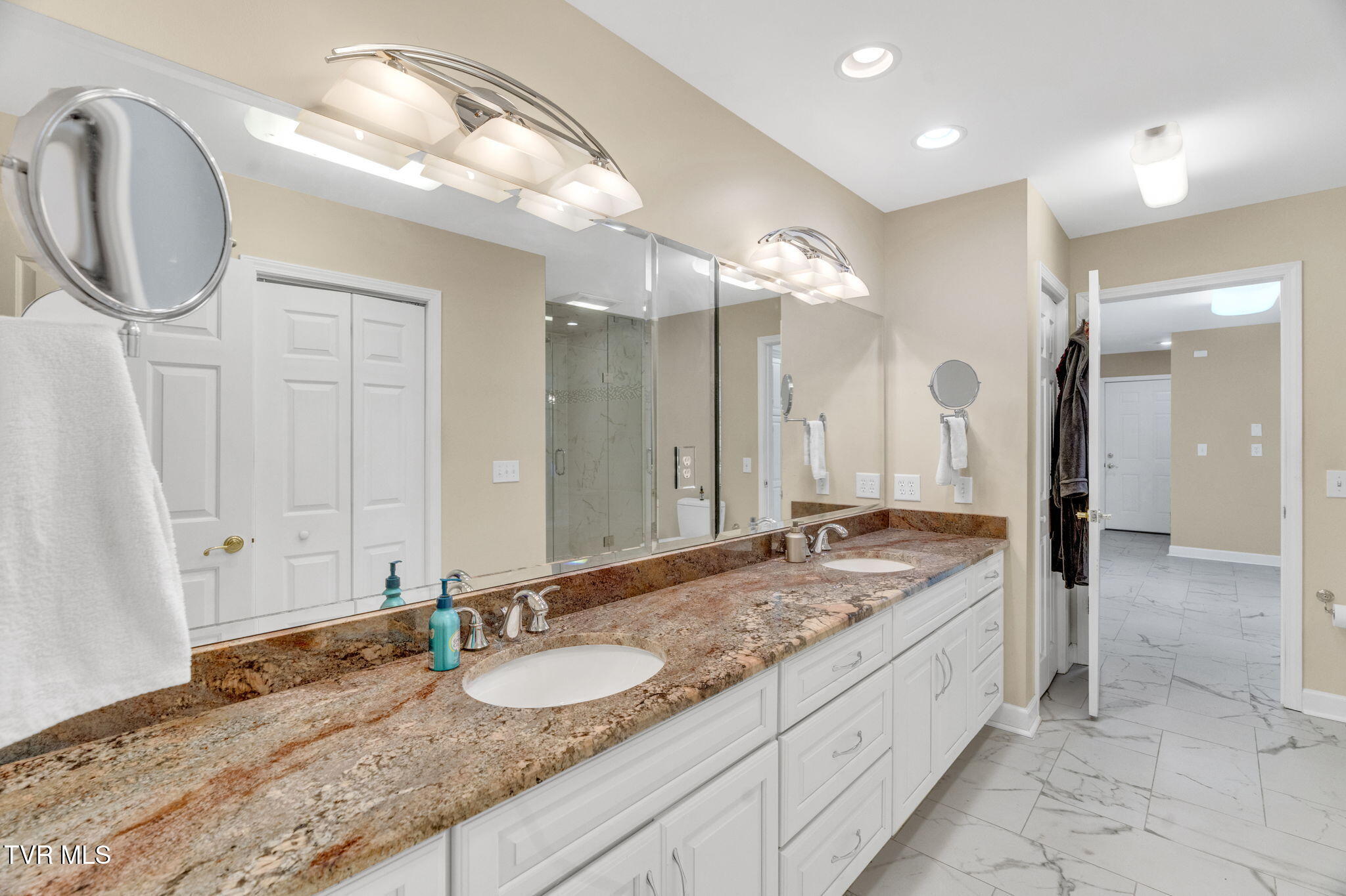 3402 Honeywood Drive, Johnson City, Tennessee image 26