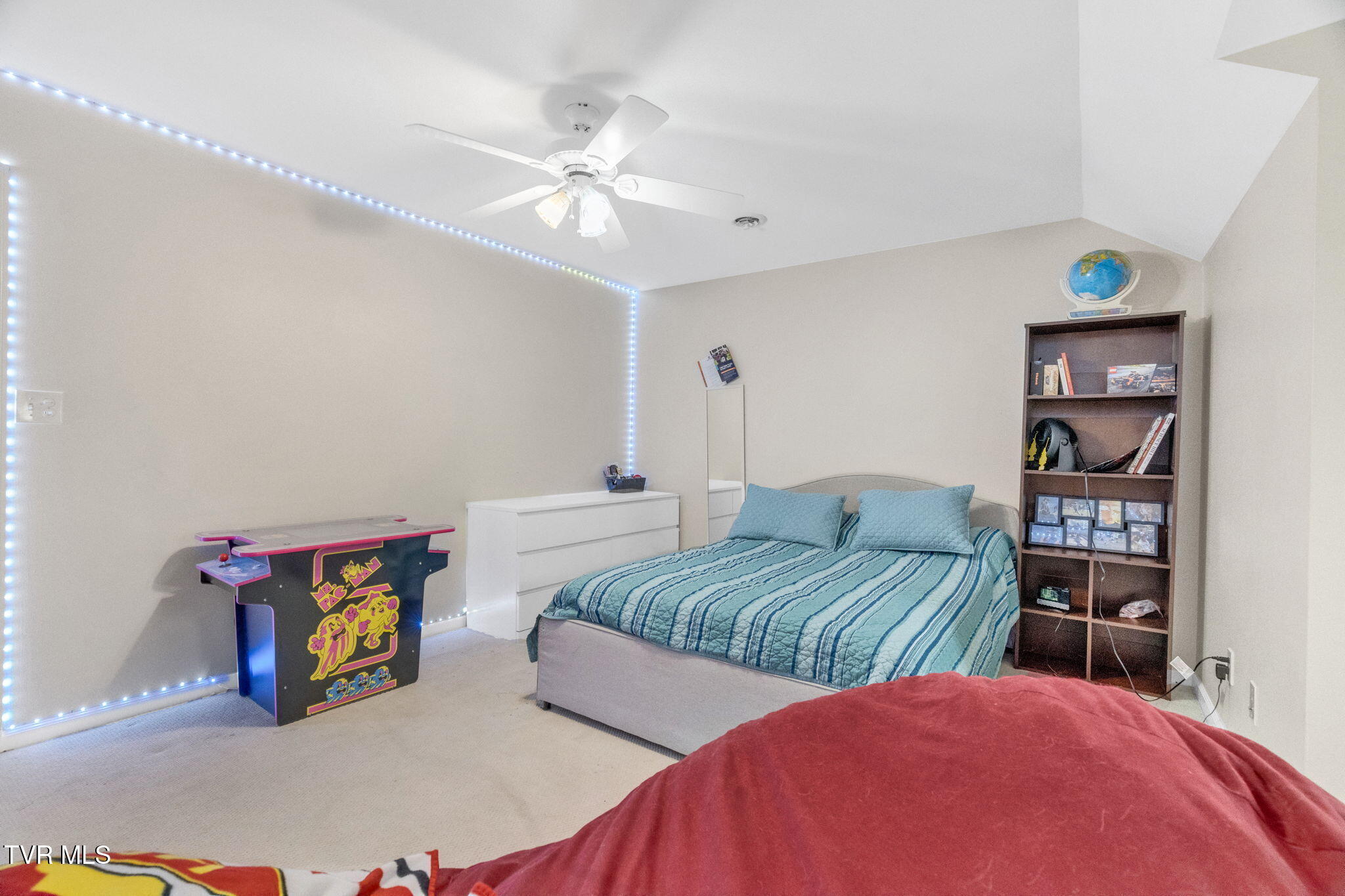 3402 Honeywood Drive, Johnson City, Tennessee image 42