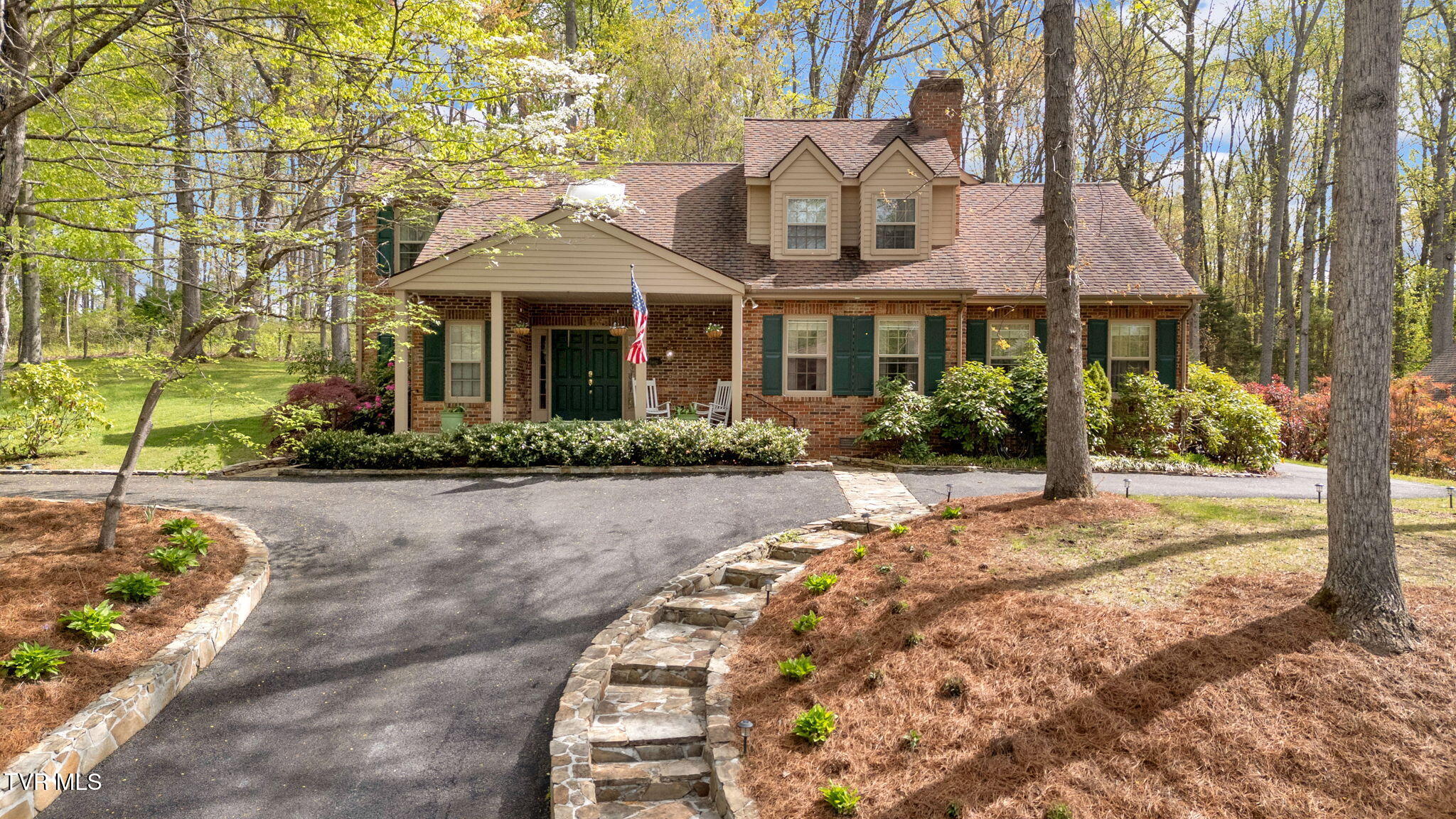 3402 Honeywood Drive, Johnson City, Tennessee image 7
