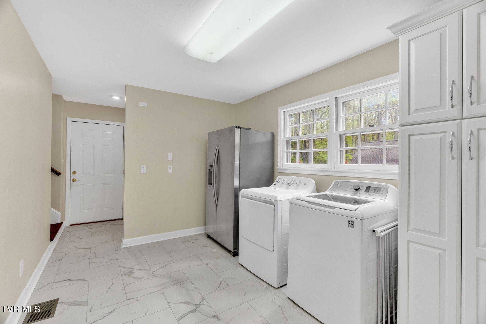 3402 Honeywood Drive, Johnson City, Tennessee image 30