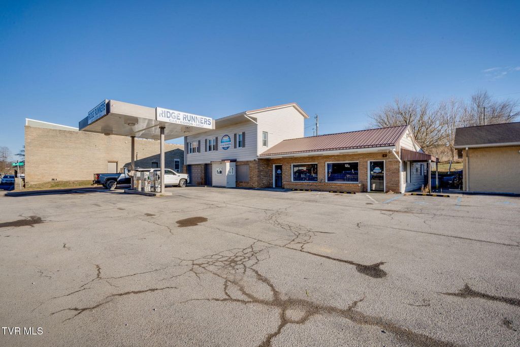 Photo of 11744 Nickelsville Highway, Nickelsville, VA 24271 (MLS # 9990869)