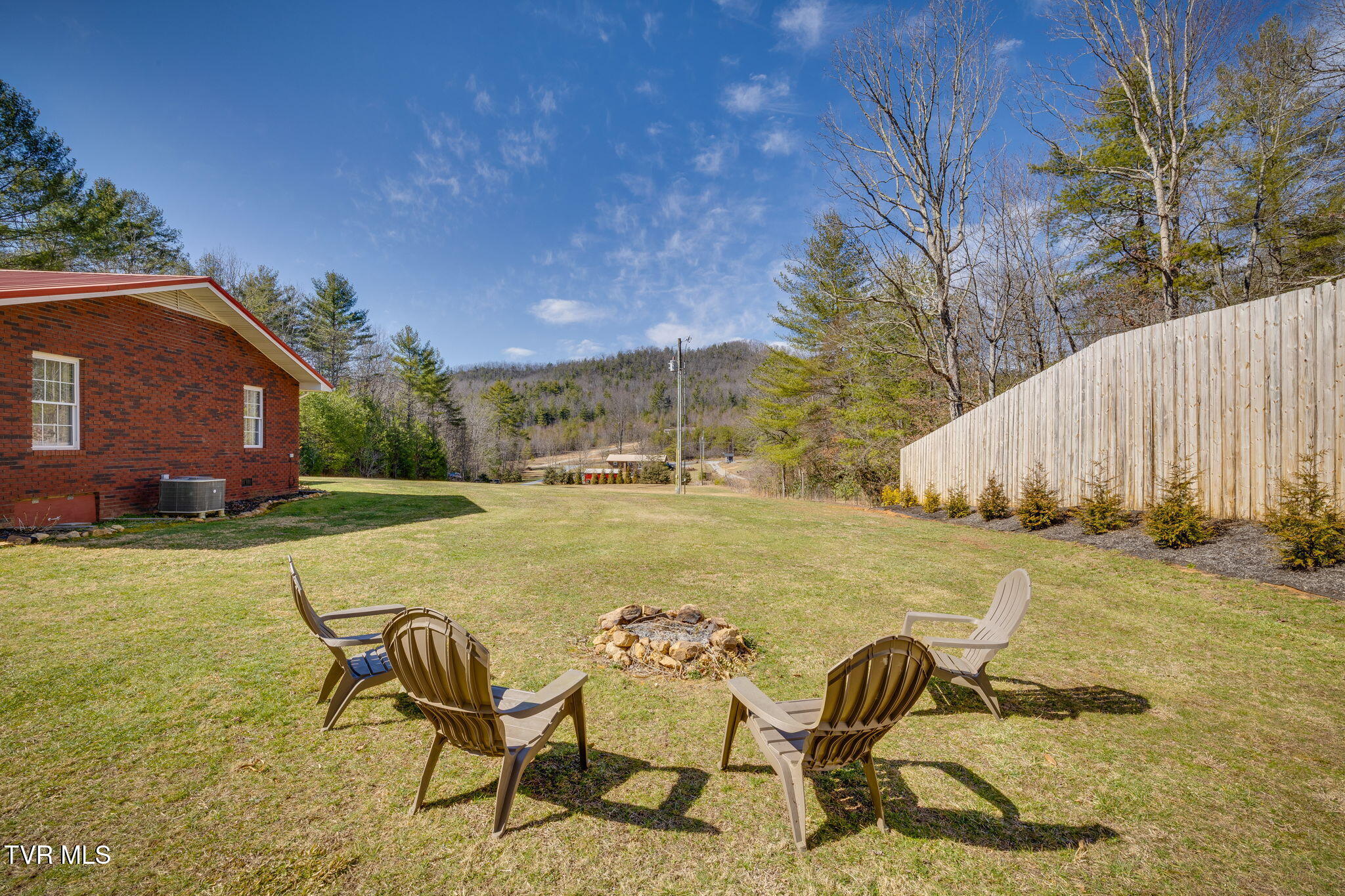 200 Laurel Flats Road, Unicoi, Tennessee image 33
