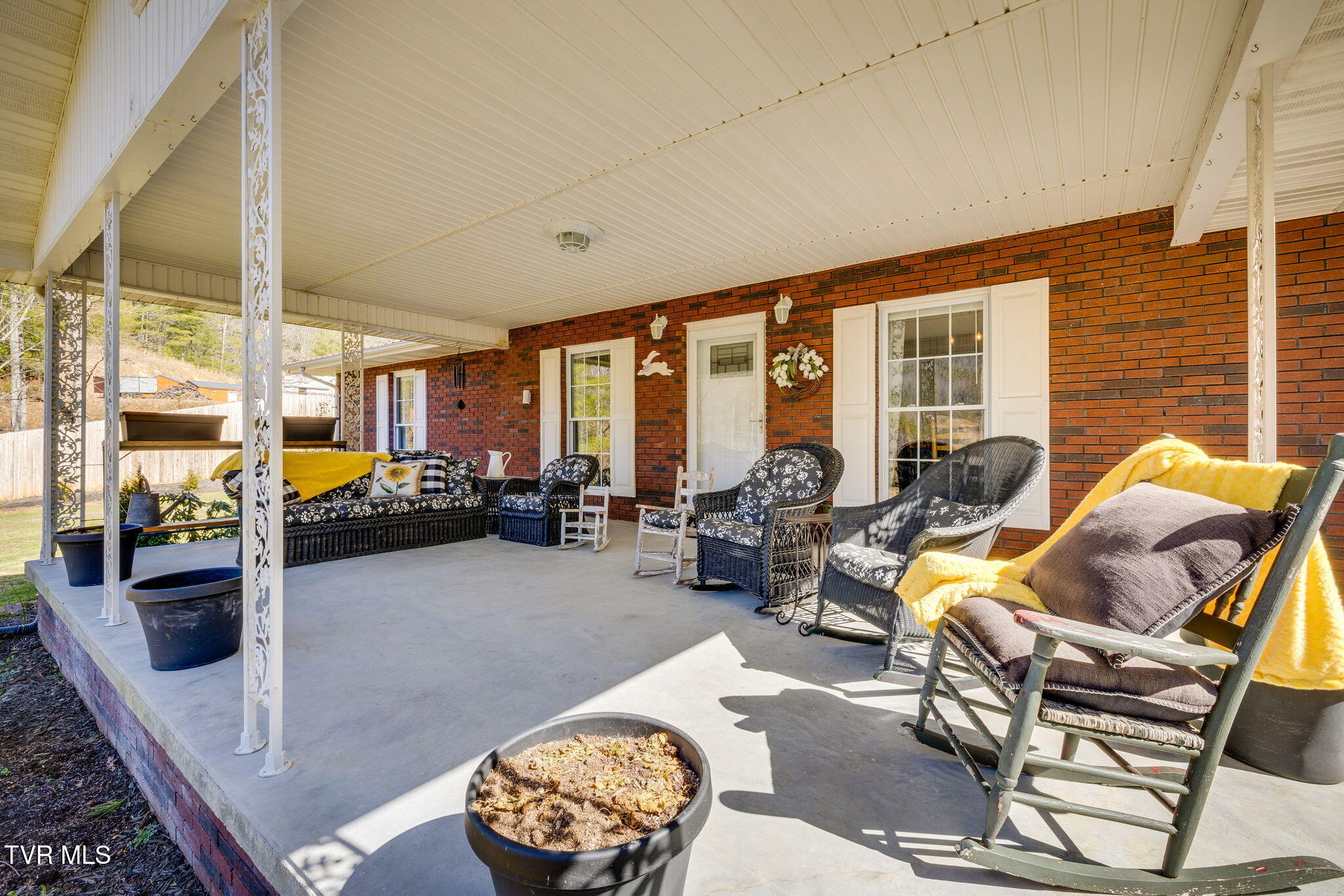 200 Laurel Flats Road, Unicoi, Tennessee image 5