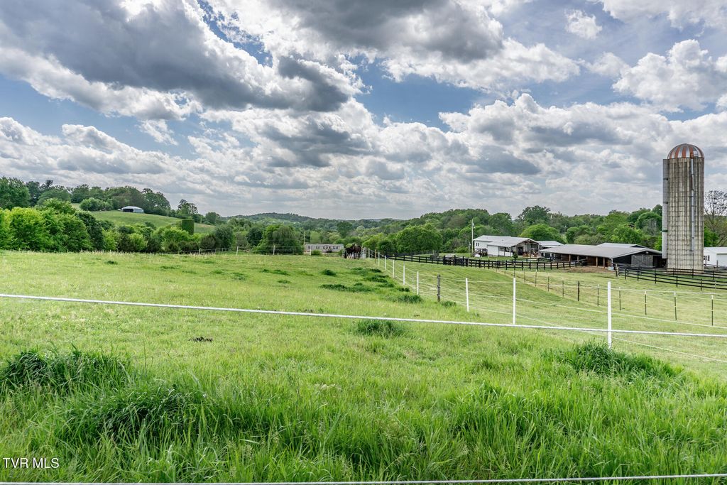 Photo of 1 Bright Hope Rd, Greeneville, TN 37743 (MLS # 9994240)