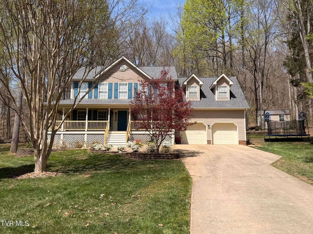 Photo of 1049 Millway Court, Jonesborough, TN 37659 (MLS # 9993569)