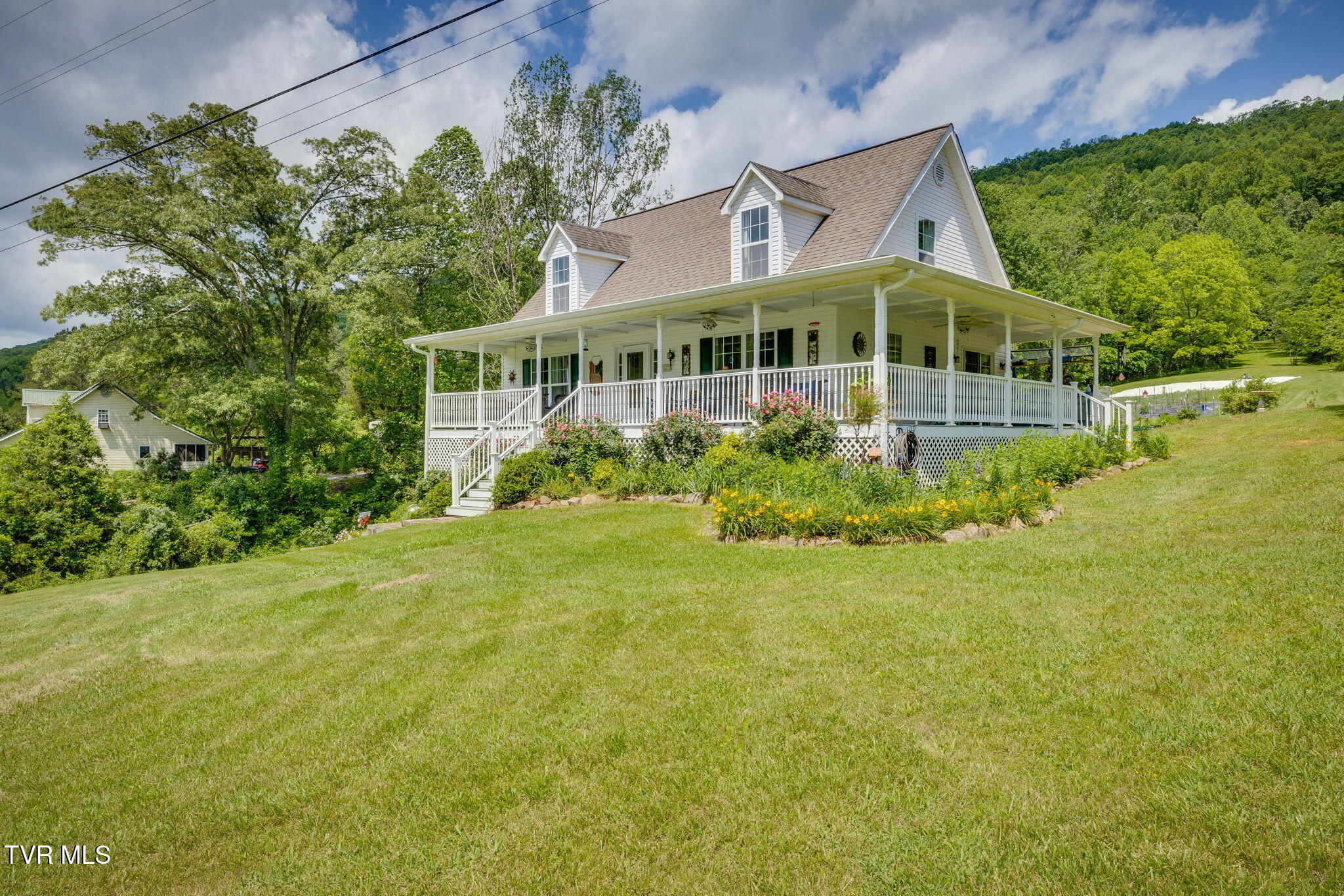 3788 Goshen Valley Road, Rogersville, Tennessee image 2