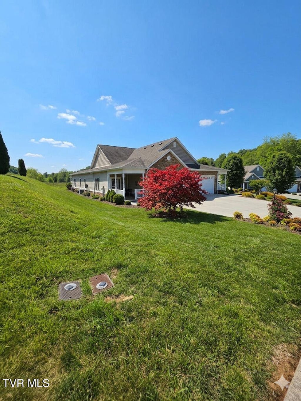 Photo of 11579 Meadowood Drive #6a, Bristol, VA 24202 (MLS # 9995604)