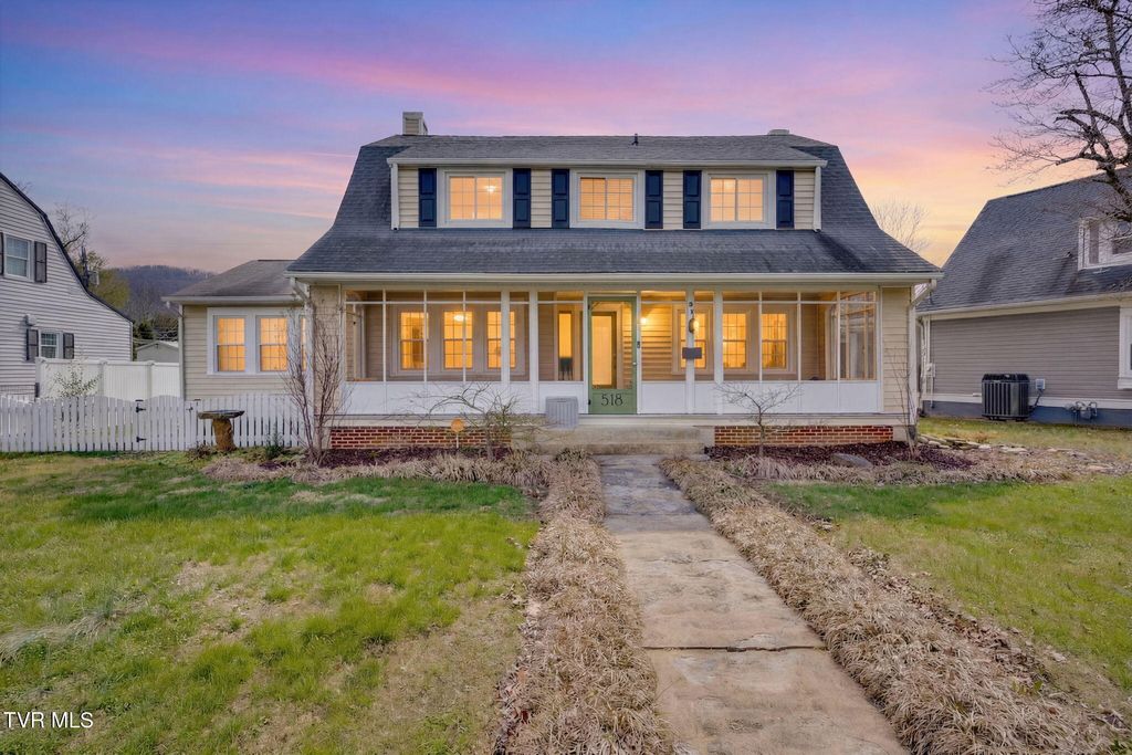 Photo of 518 Ohio Avenue, Erwin, TN 37650 (MLS # 9992688)