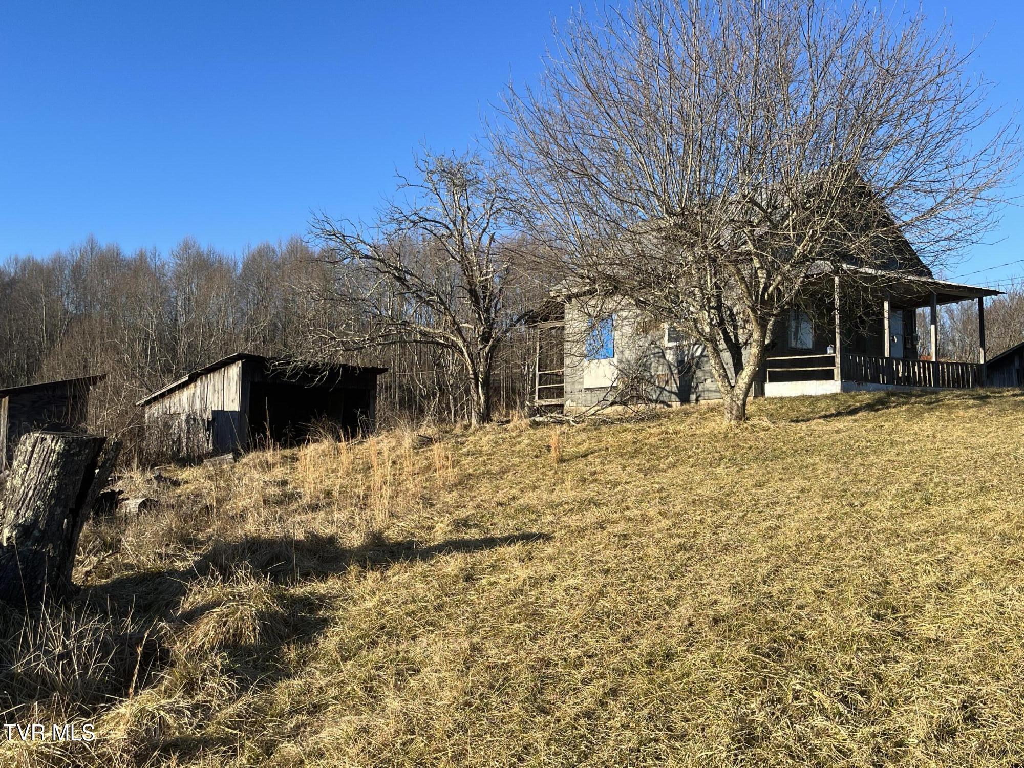 111 Hensley Hollow Drive, Hiltons, Virginia image 24