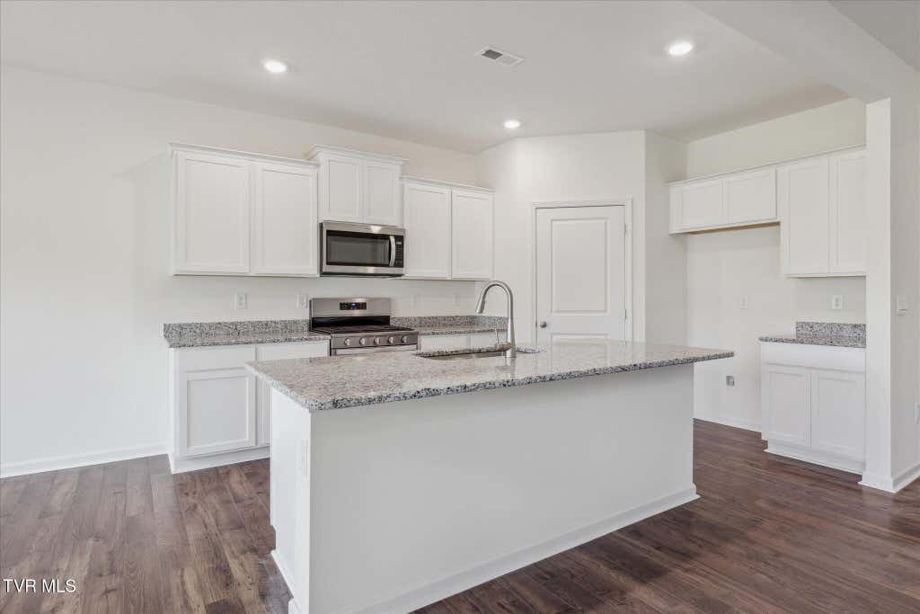 Photo of 1195 Old Shiloh Road, Greeneville, TN 37745 (MLS # 9999172)