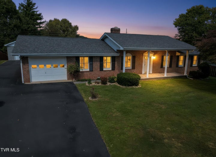 Photo 1 of 34 — 94 Ridge Road, Lebanon, VA 24266