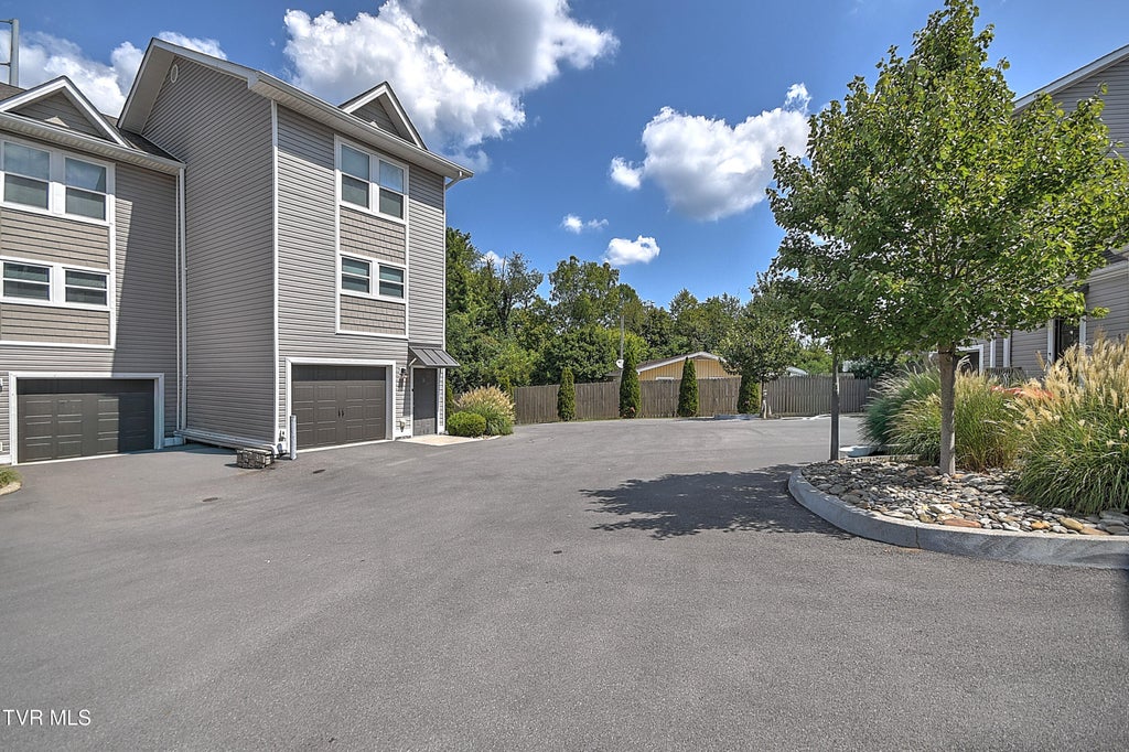 Photo of 2802 Walnut Street #Unit 5, Johnson City, TN 37604 (MLS # 10000512)