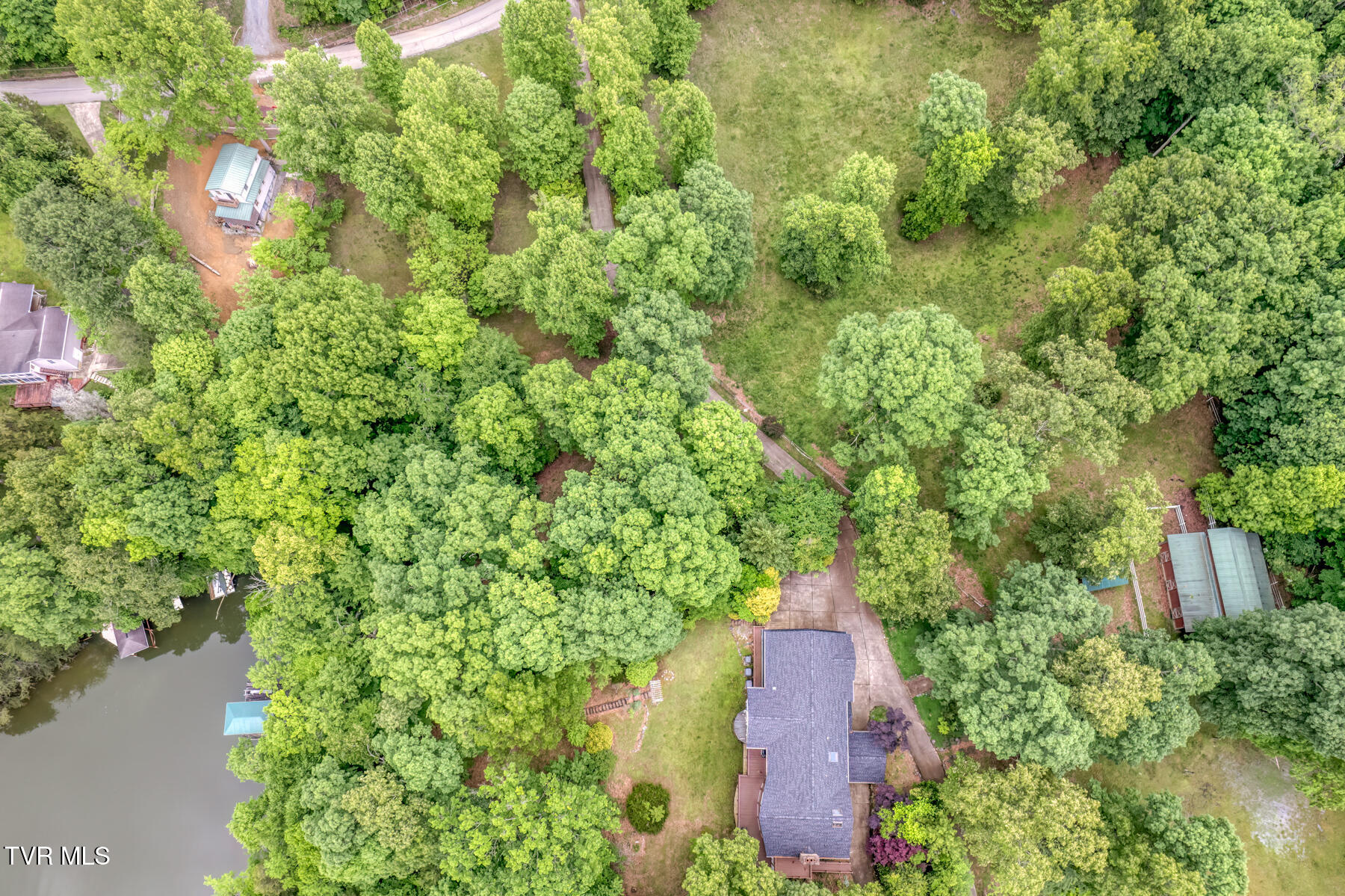 579 Lake Drive, Piney Flats, Tennessee image 15
