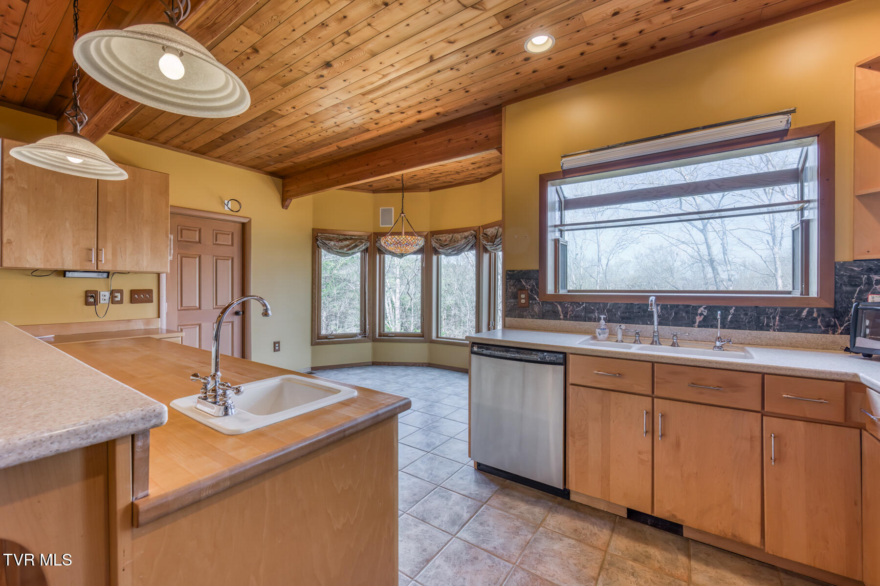 579 Lake Drive, Piney Flats, Tennessee image 34