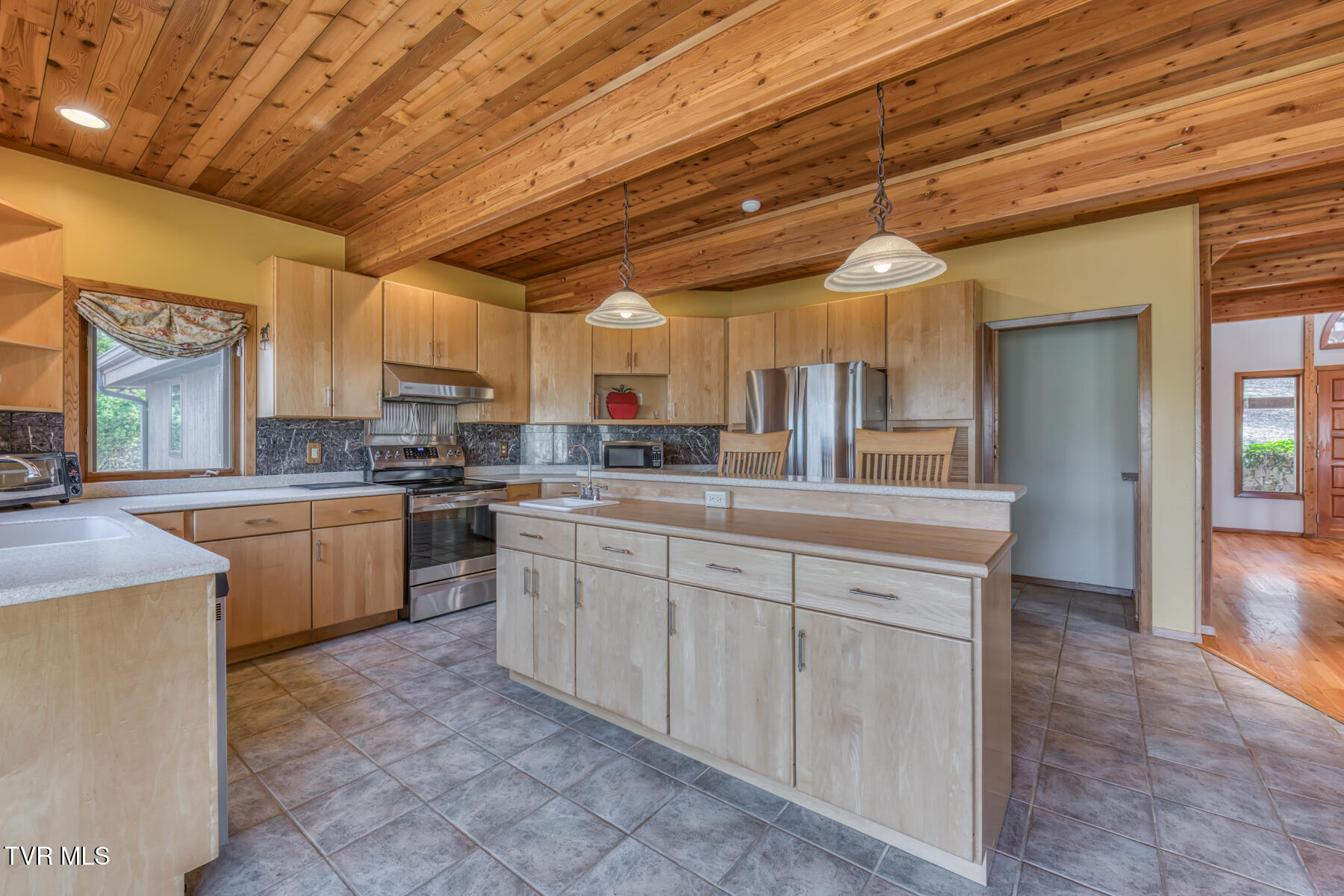 579 Lake Drive, Piney Flats, Tennessee image 33