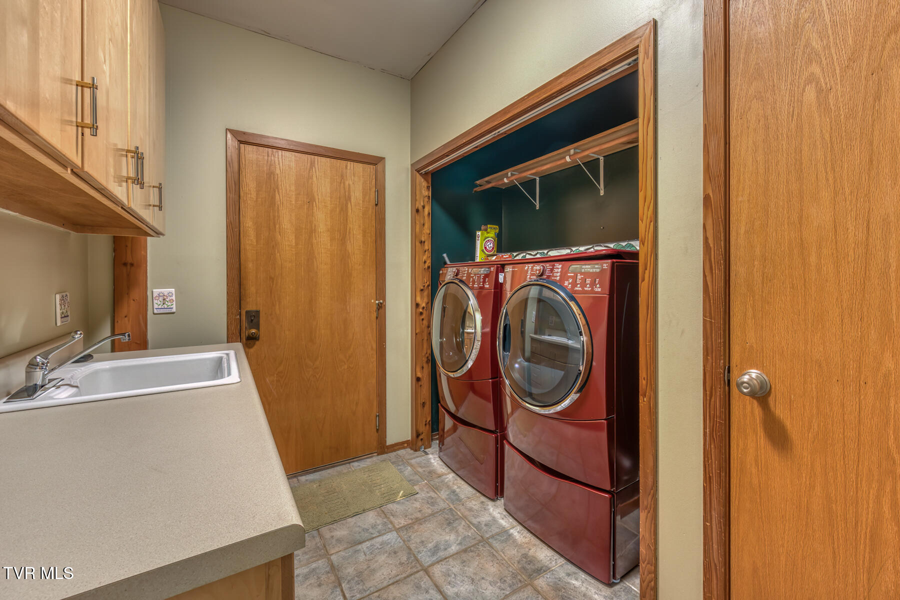 579 Lake Drive, Piney Flats, Tennessee image 35