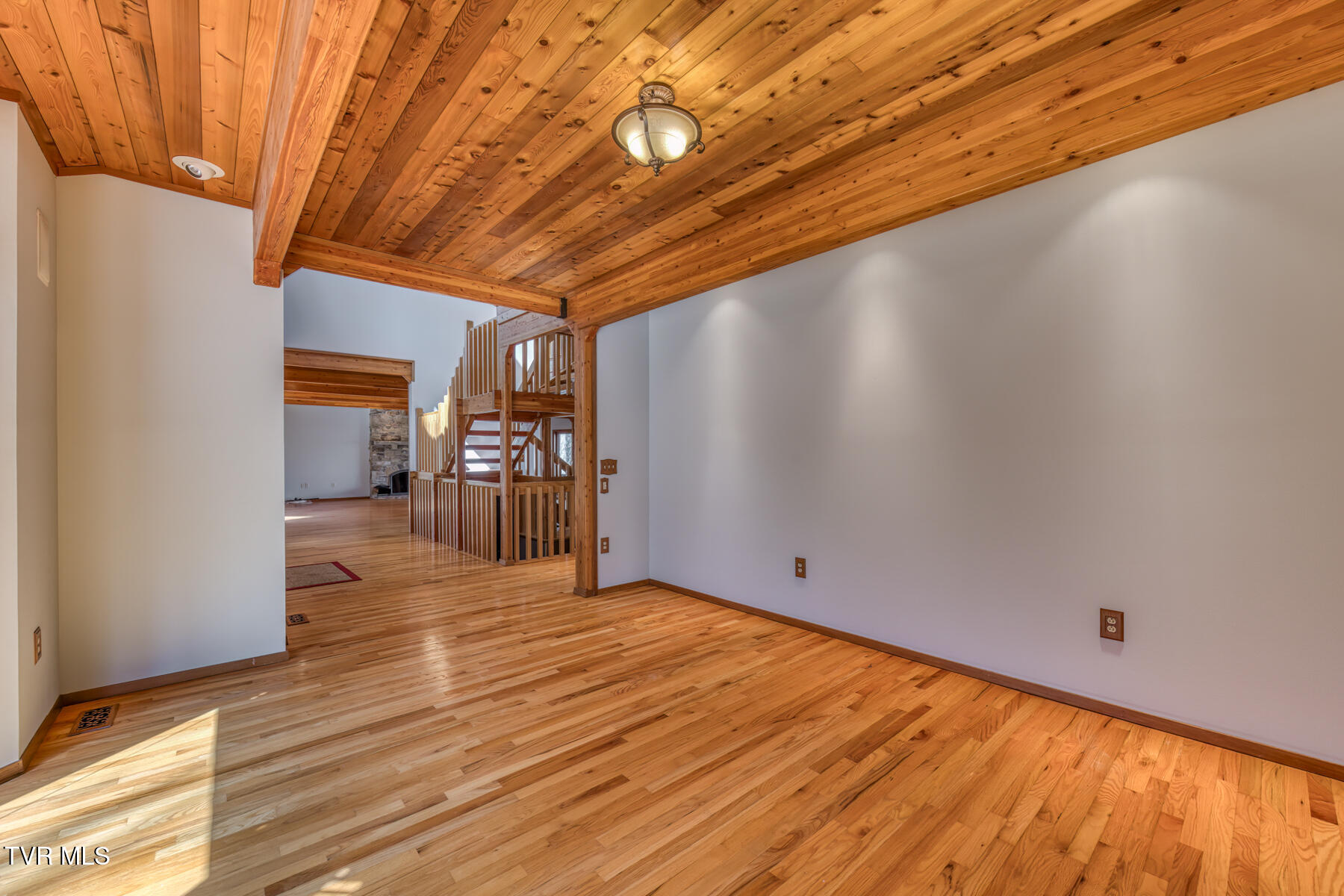 579 Lake Drive, Piney Flats, Tennessee image 39