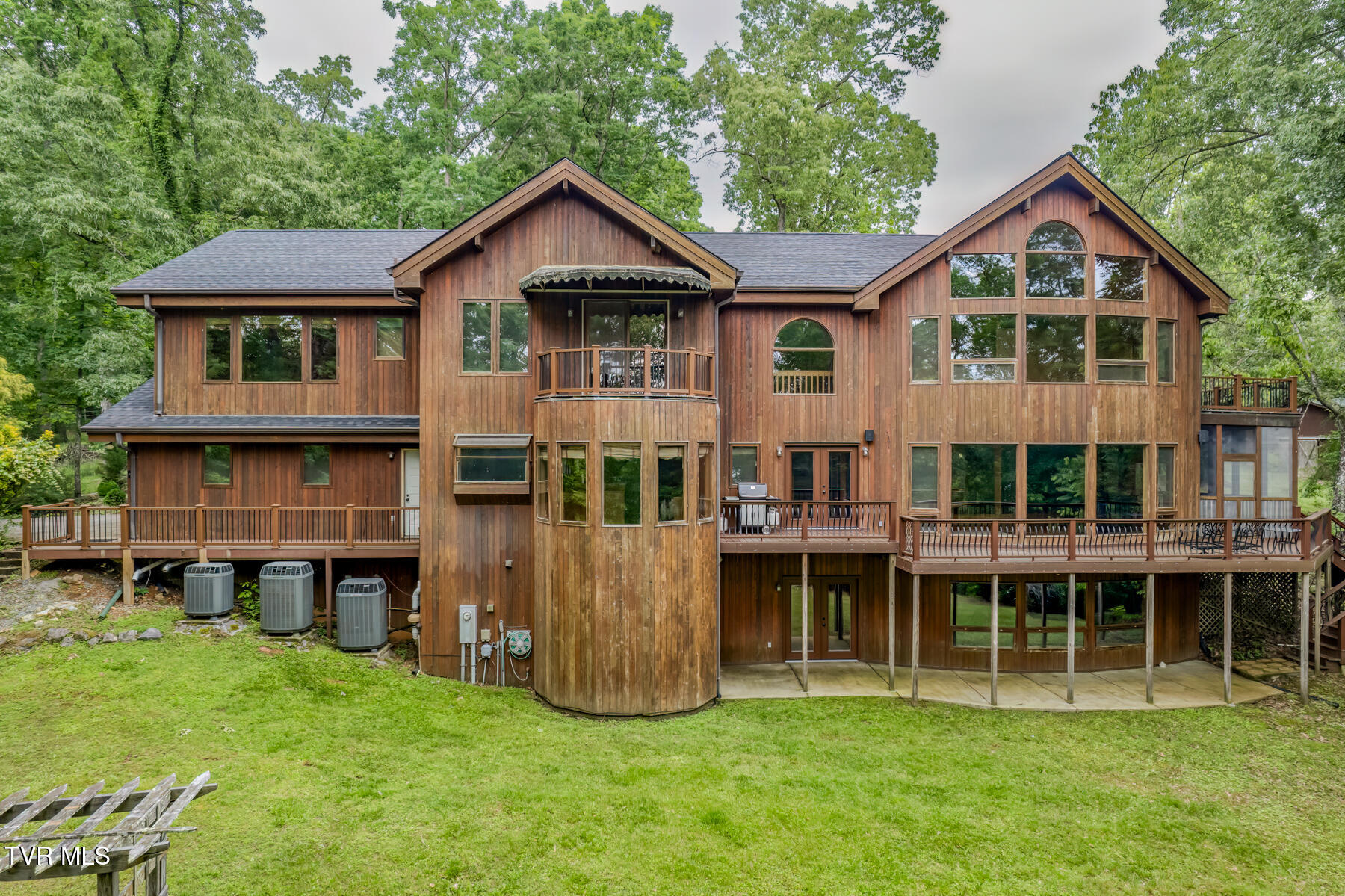 579 Lake Drive, Piney Flats, Tennessee image 13