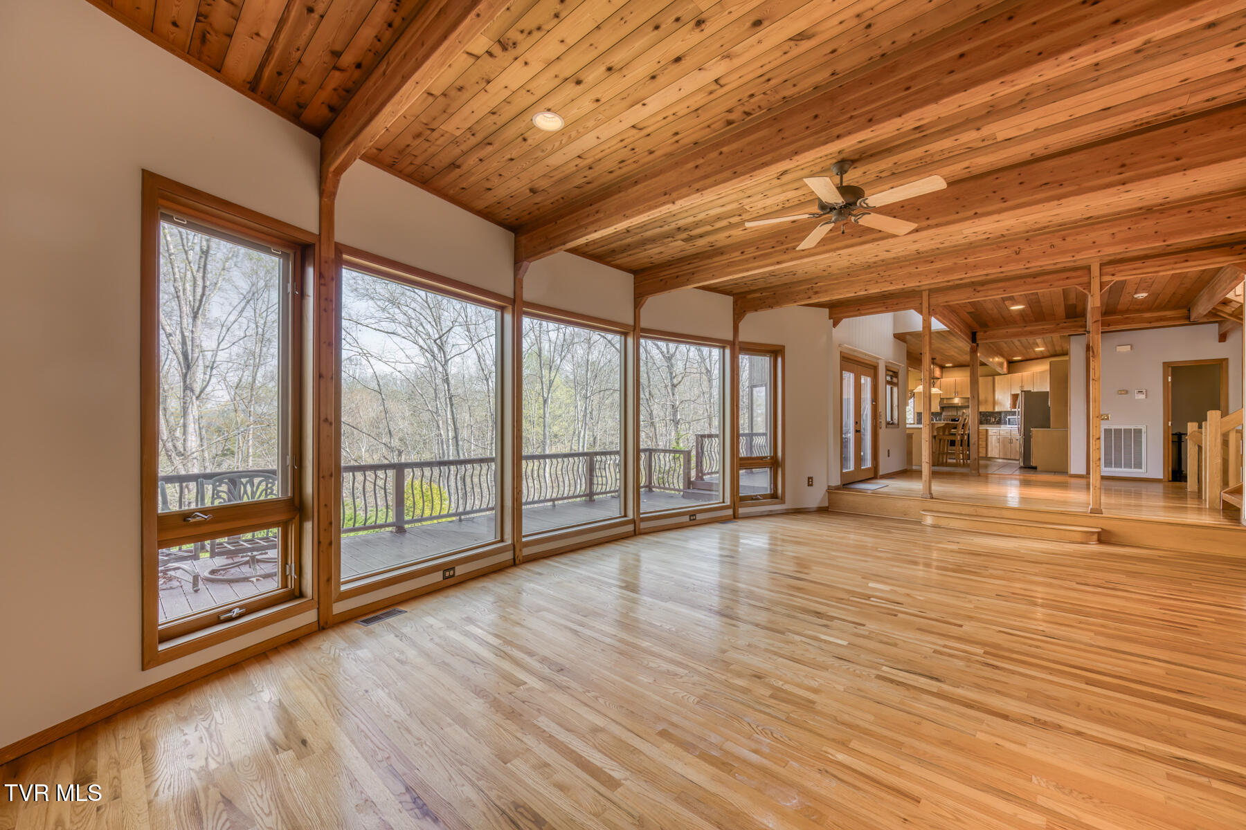 579 Lake Drive, Piney Flats, Tennessee image 25
