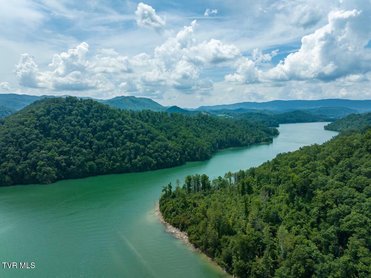 125 Watauga Overlook Drive, Butler, Tennessee image 44